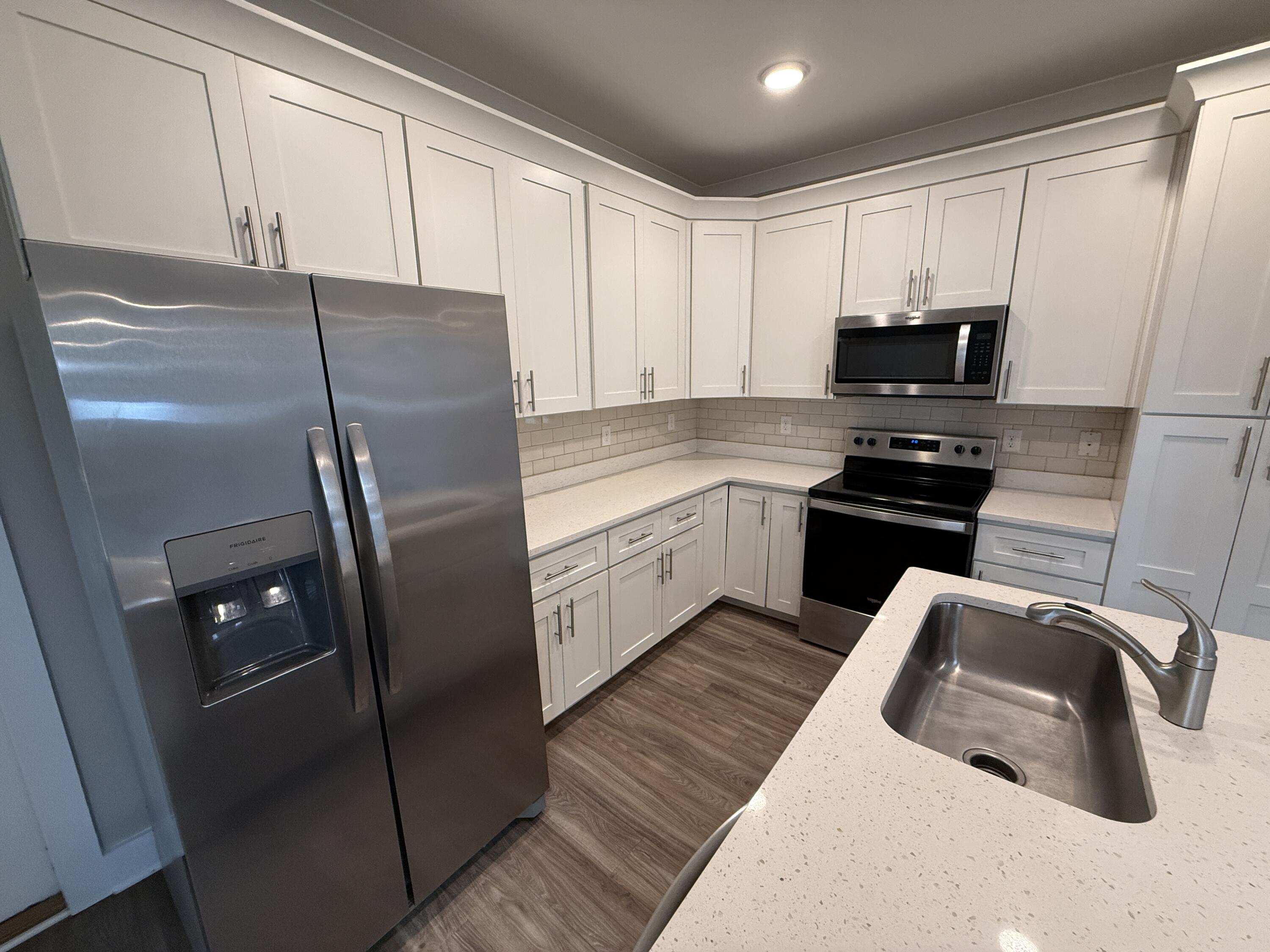 VERANDAS AT FREEPORT - Residential Lease