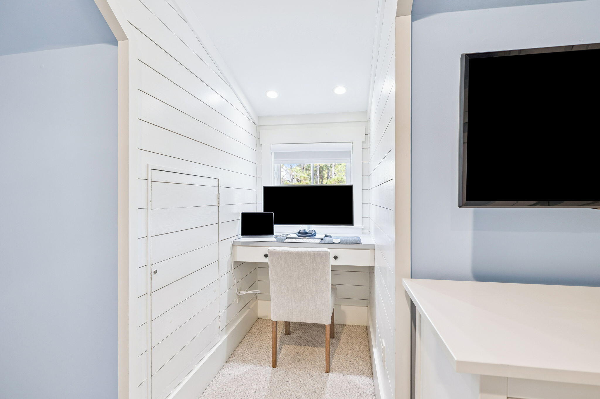 WATERCOLOR - Residential