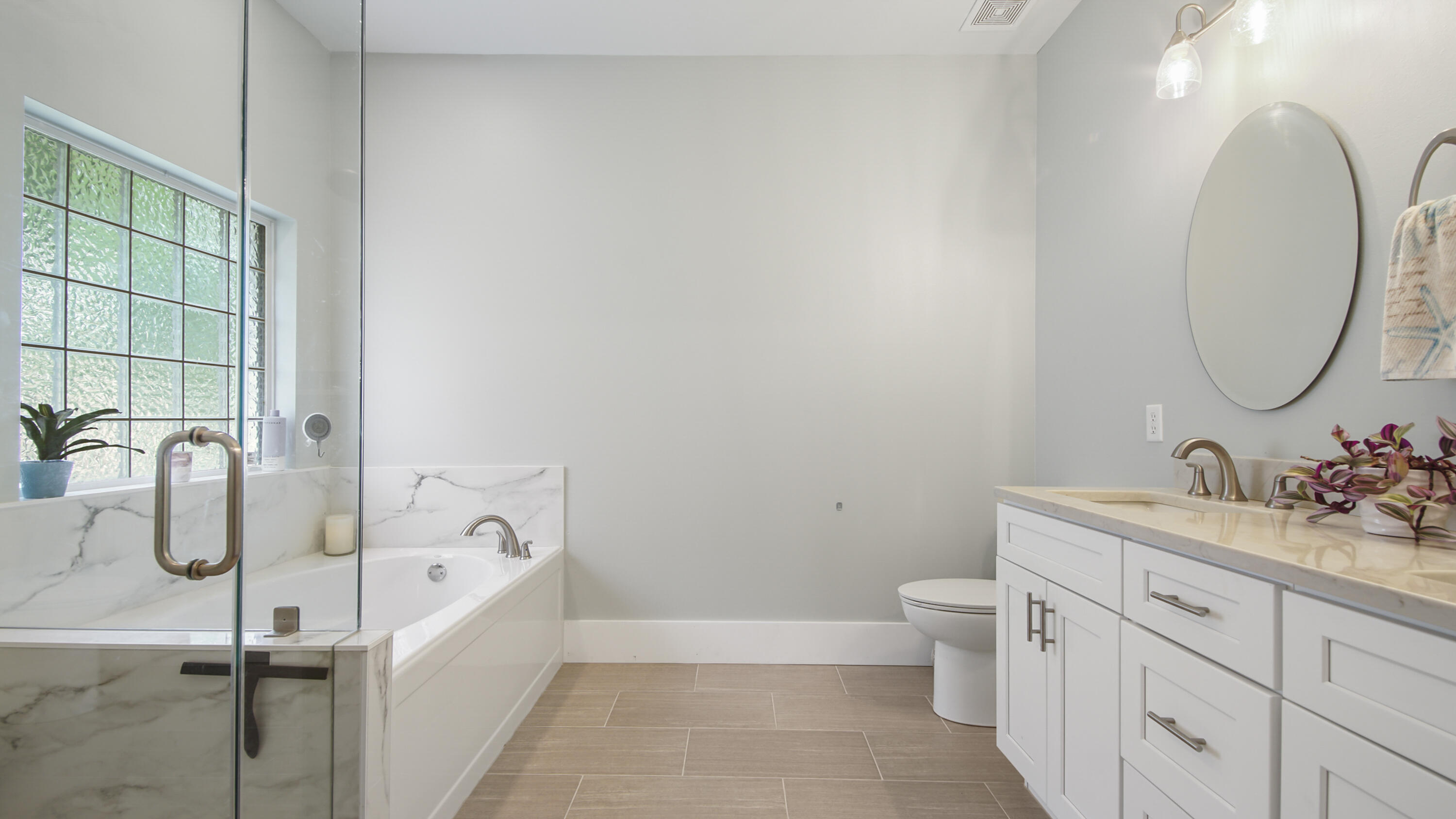 ESCADA - Residential