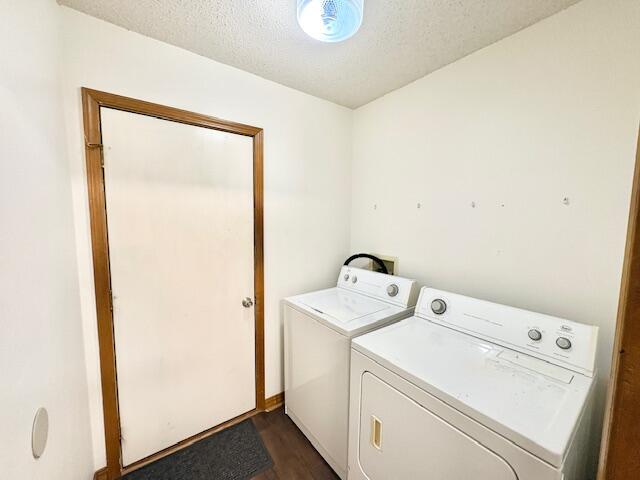 VALPARAISO PINECREST 6 - Residential Lease