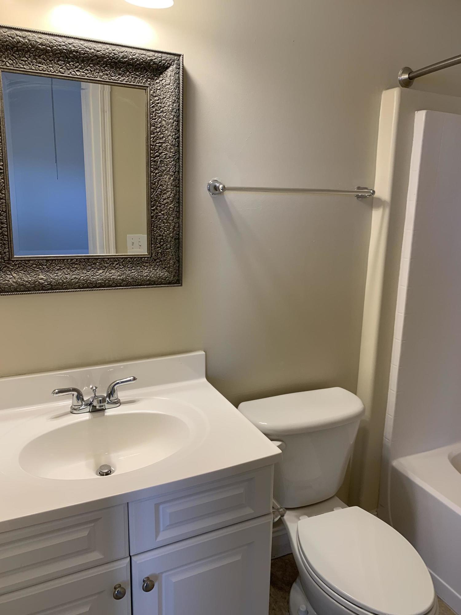 CORAL BAY VILLAGE - Residential Lease