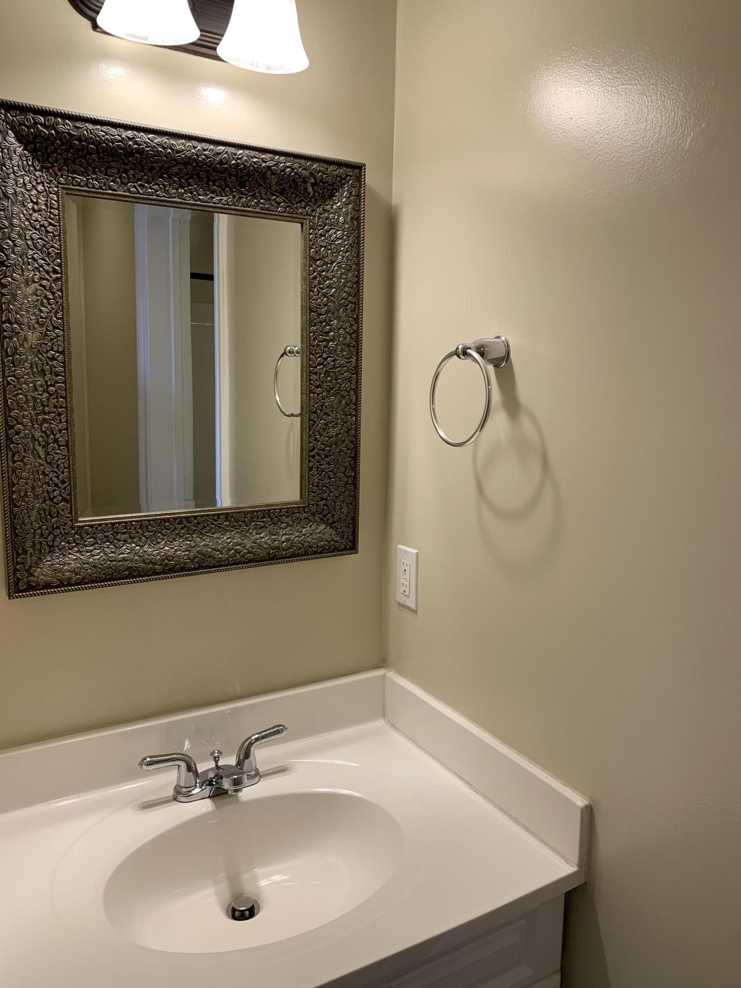 CORAL BAY VILLAGE - Residential Lease