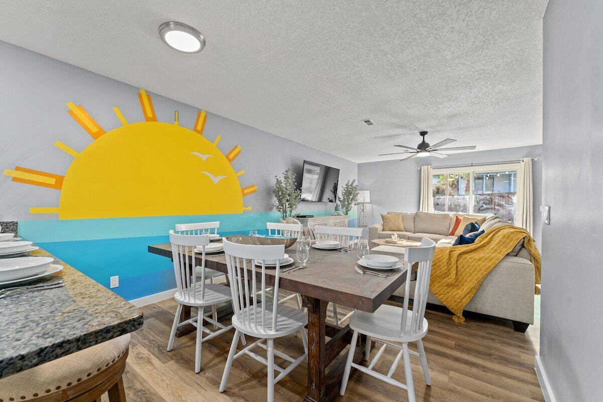 HOLIDAY BEACH - Residential