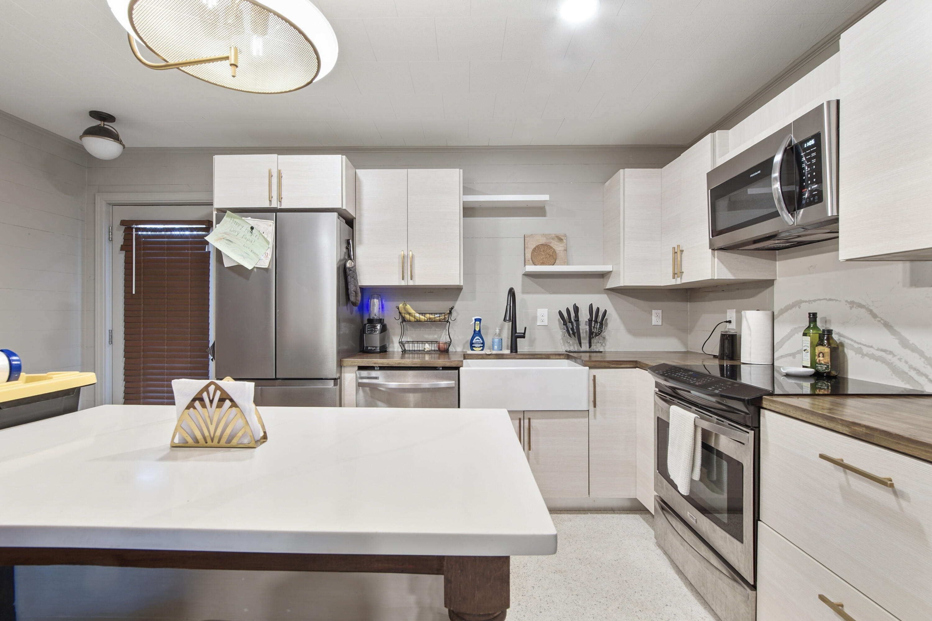 TOWN OF DEFUNIAK - Residential Lease