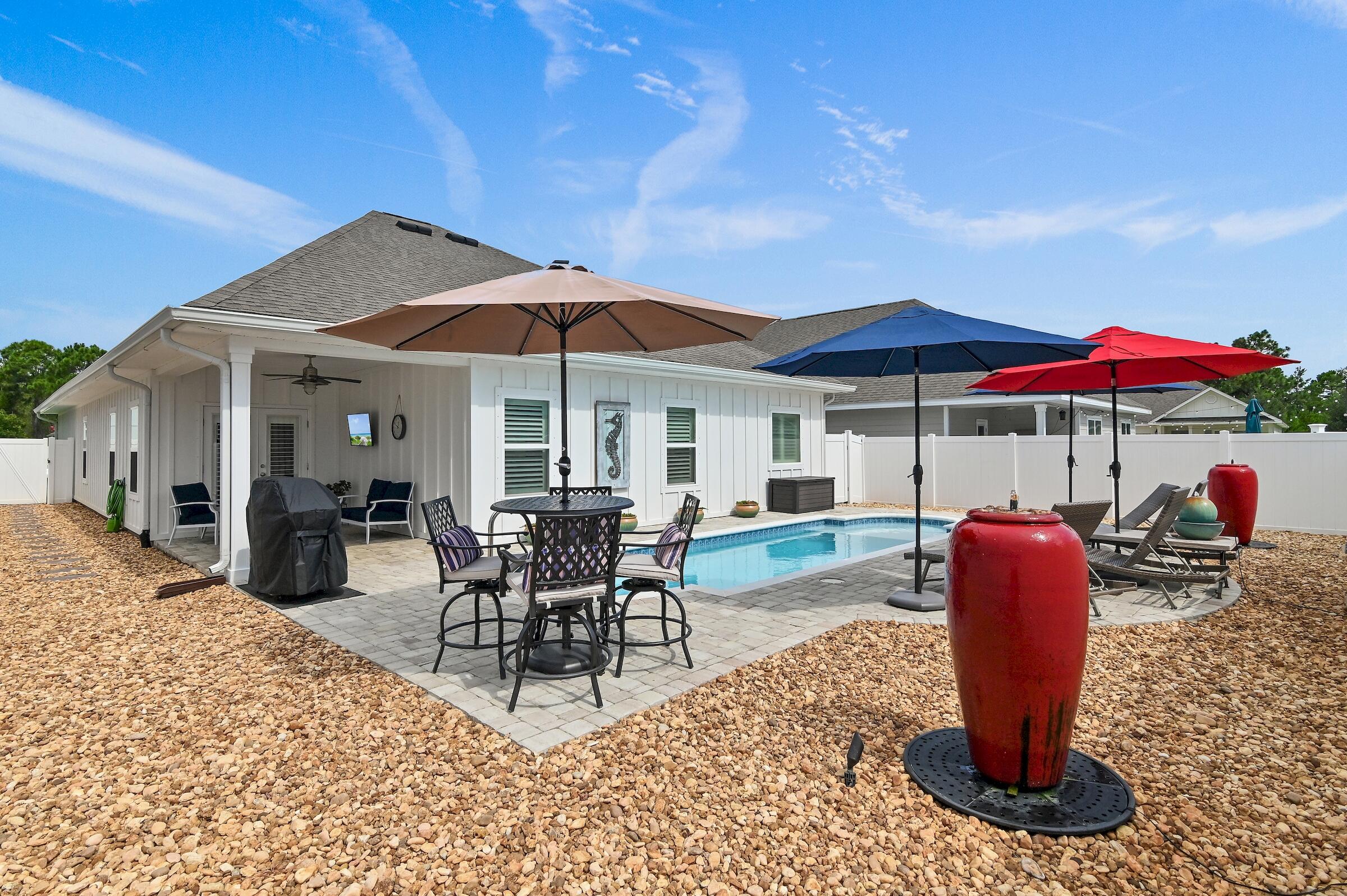 STONEGATE - Residential