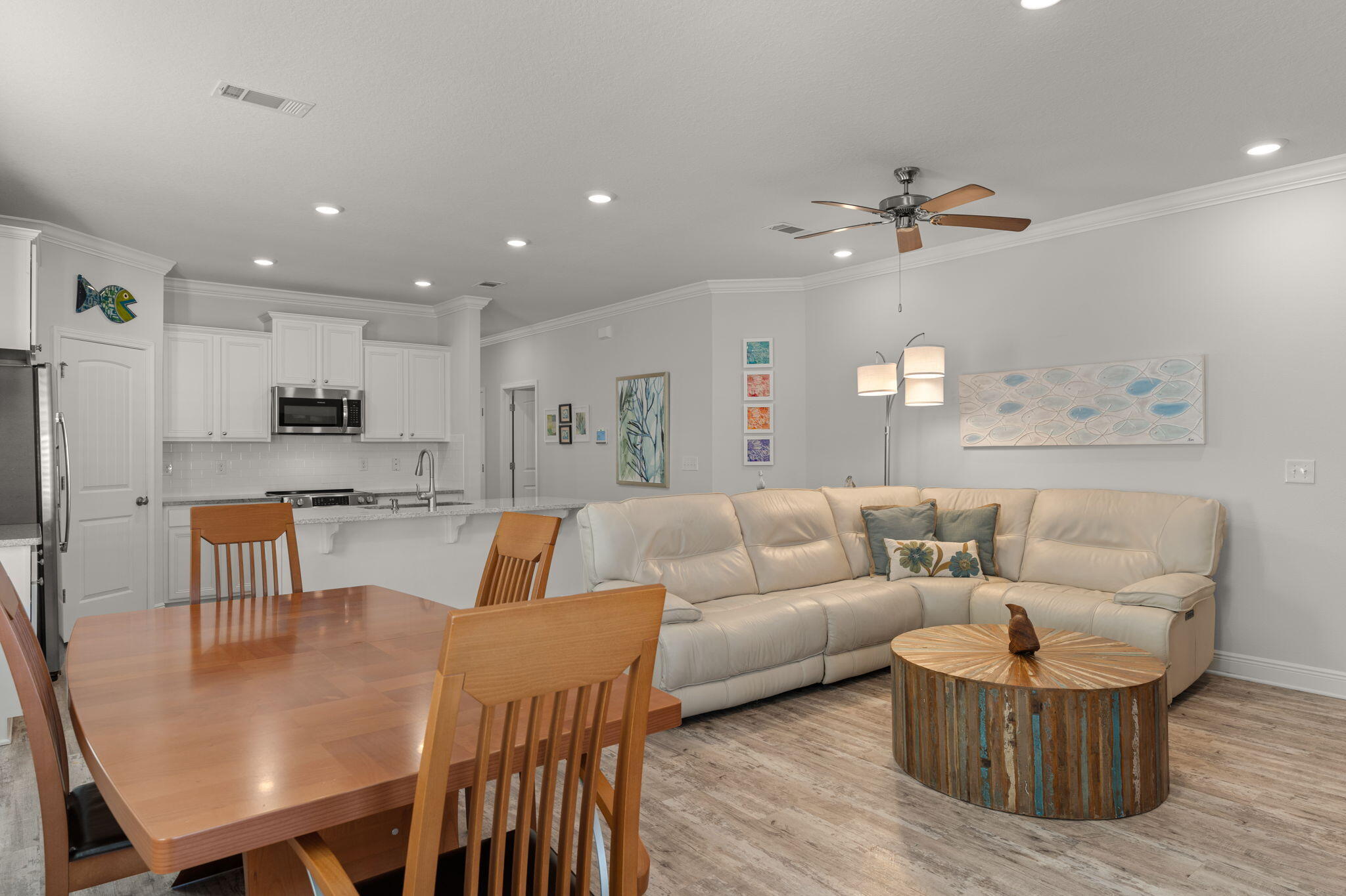 STONEGATE - Residential