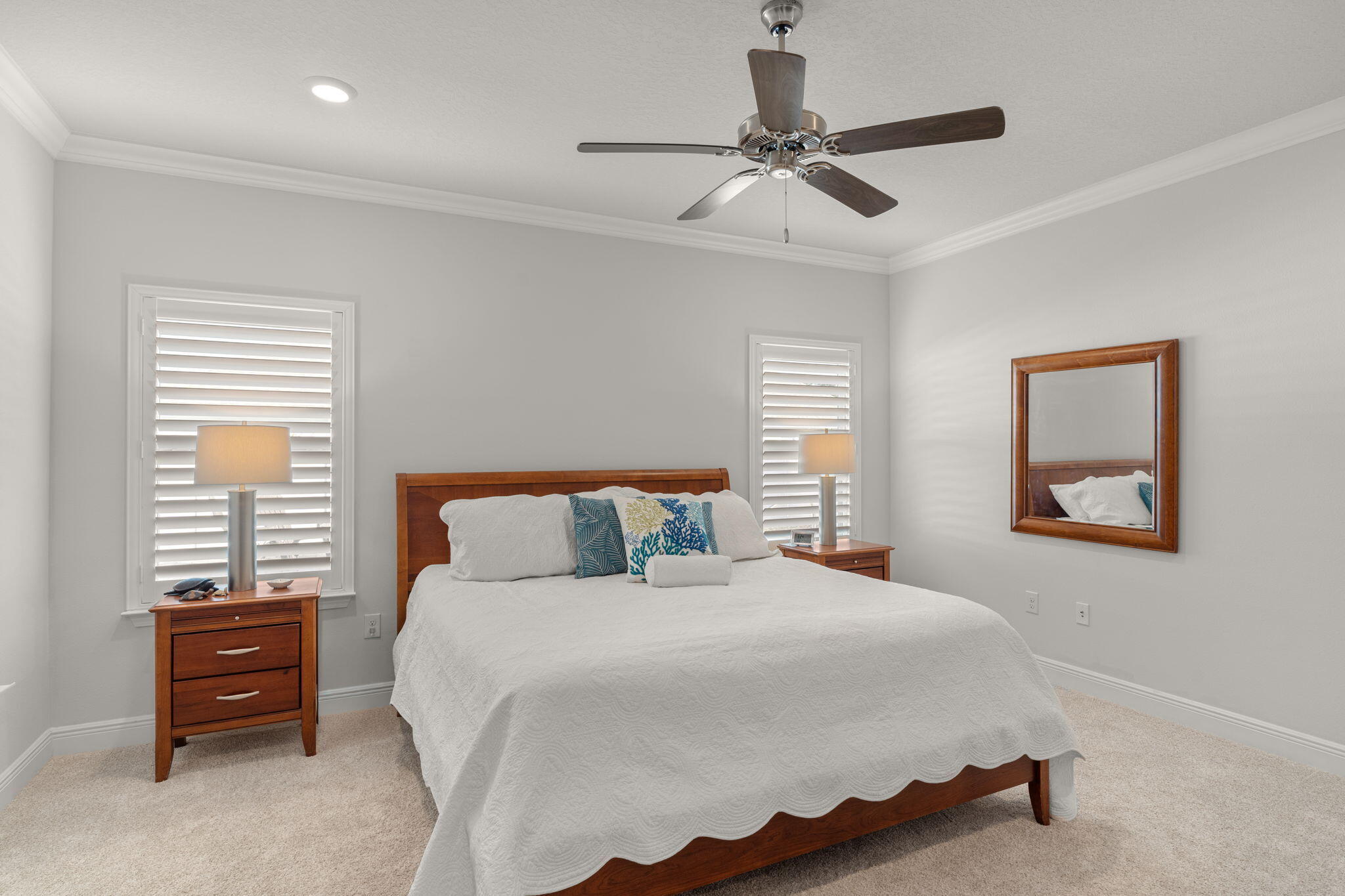 STONEGATE - Residential