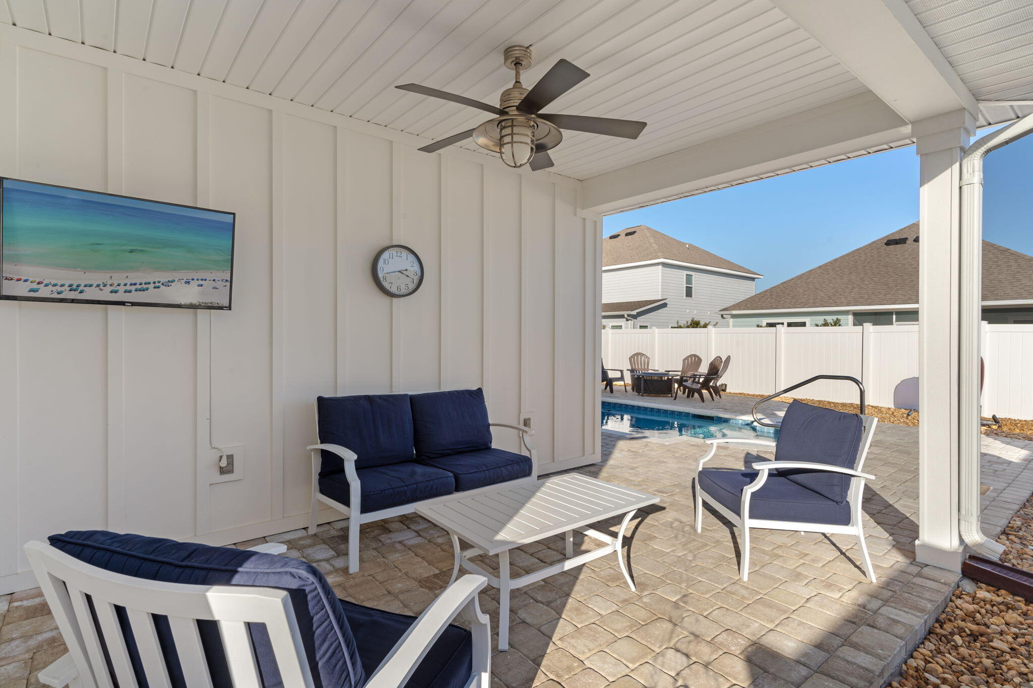 STONEGATE - Residential