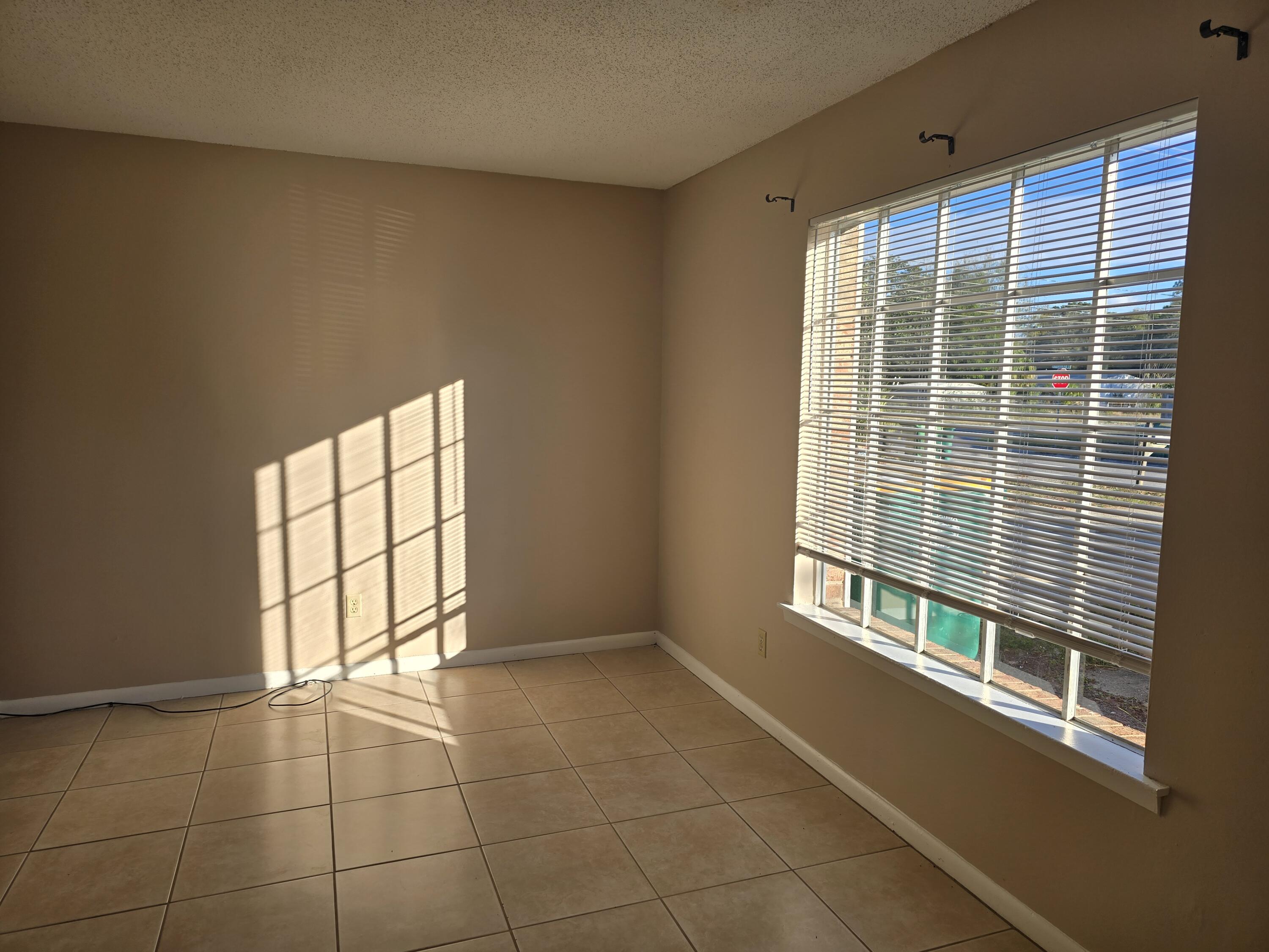 VALENCIA ARMS - Residential Lease