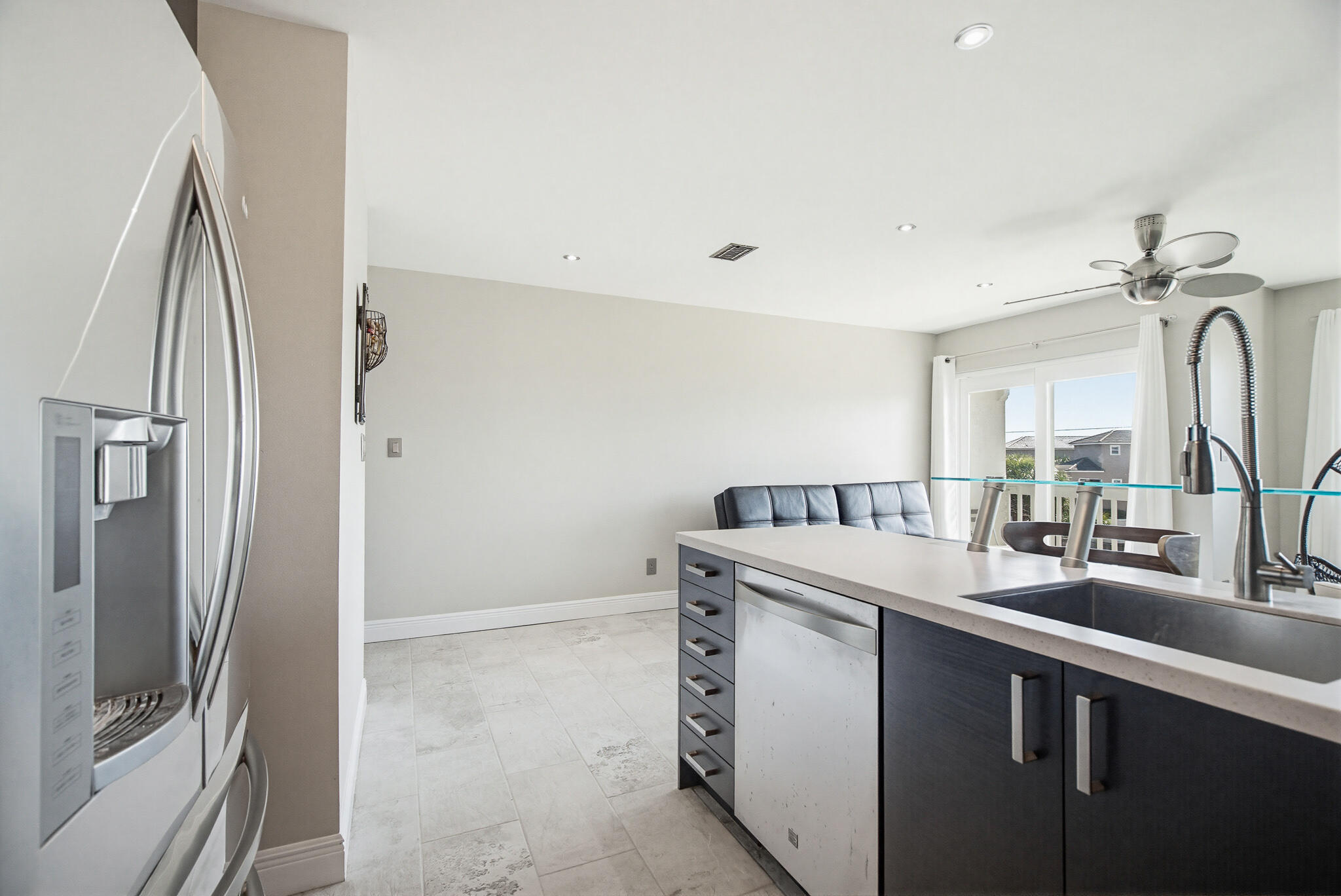 ISLAND HOME CONDO - Residential