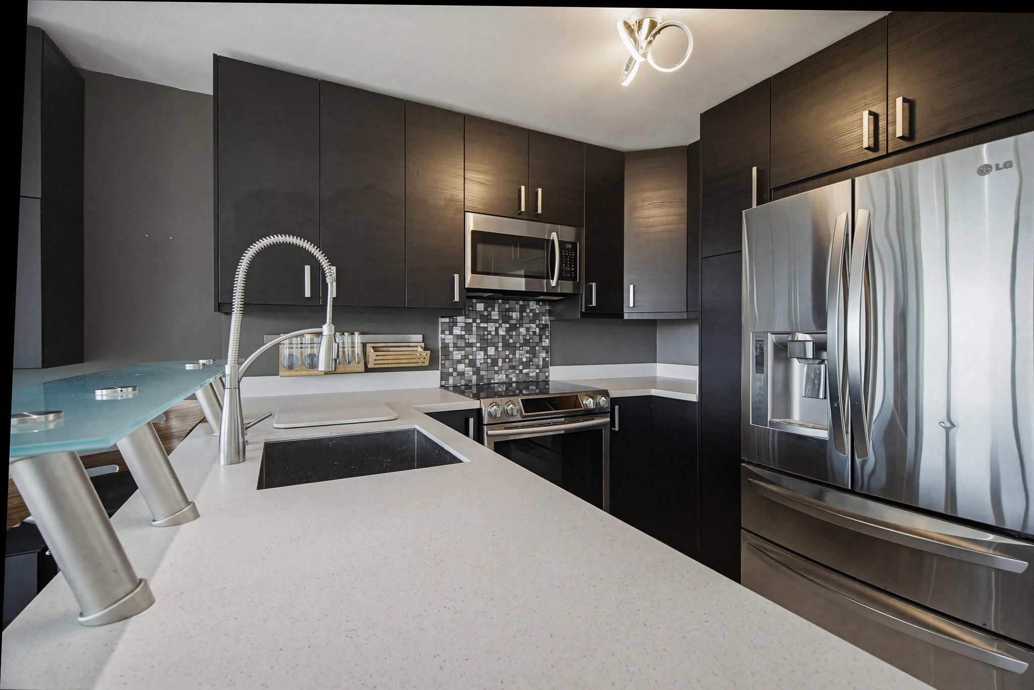 ISLAND HOME CONDO - Residential