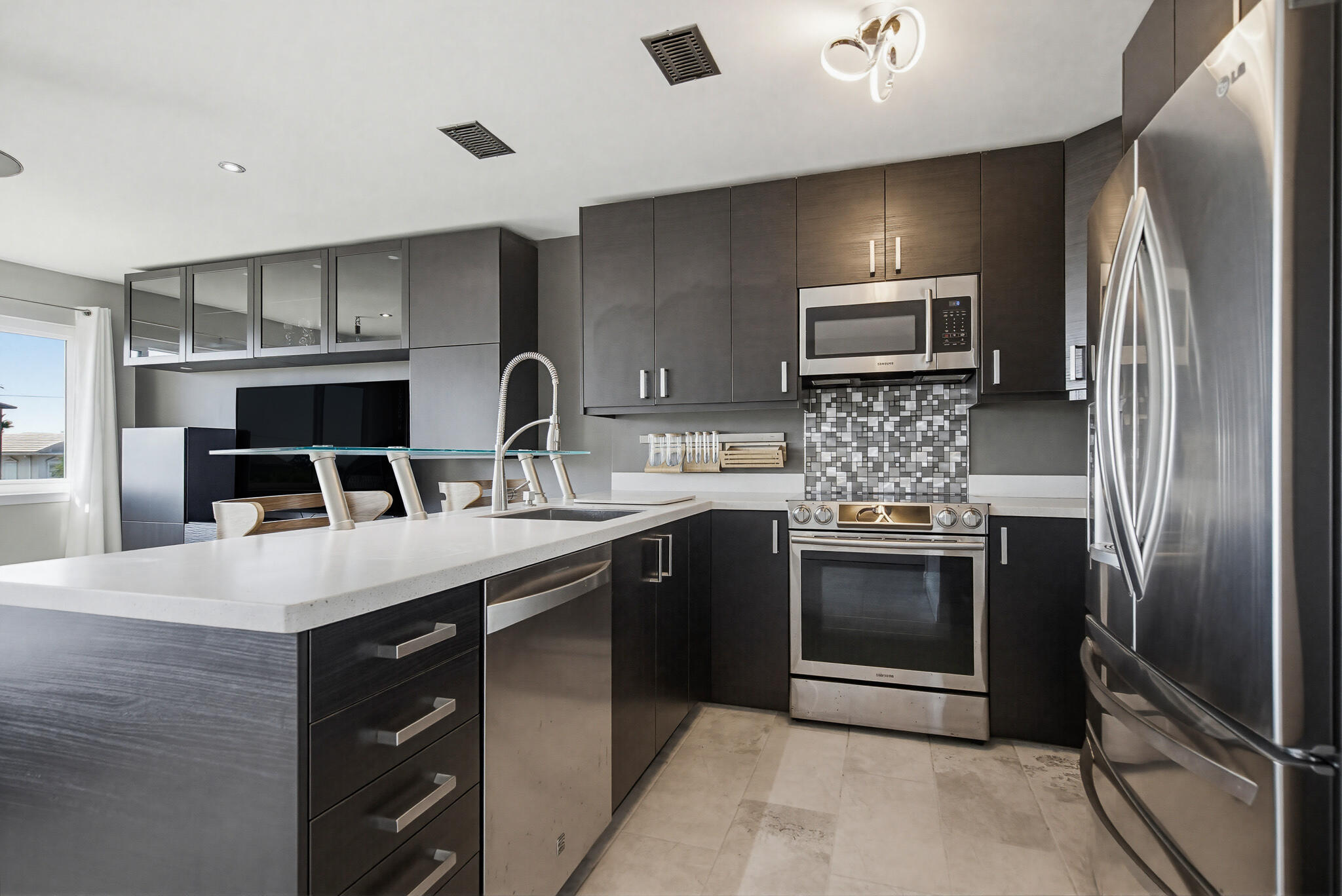 ISLAND HOME CONDO - Residential