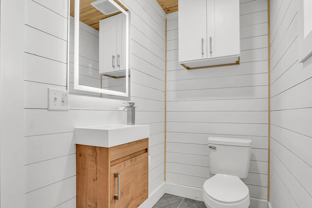 NORTHWOOD - Residential Lease