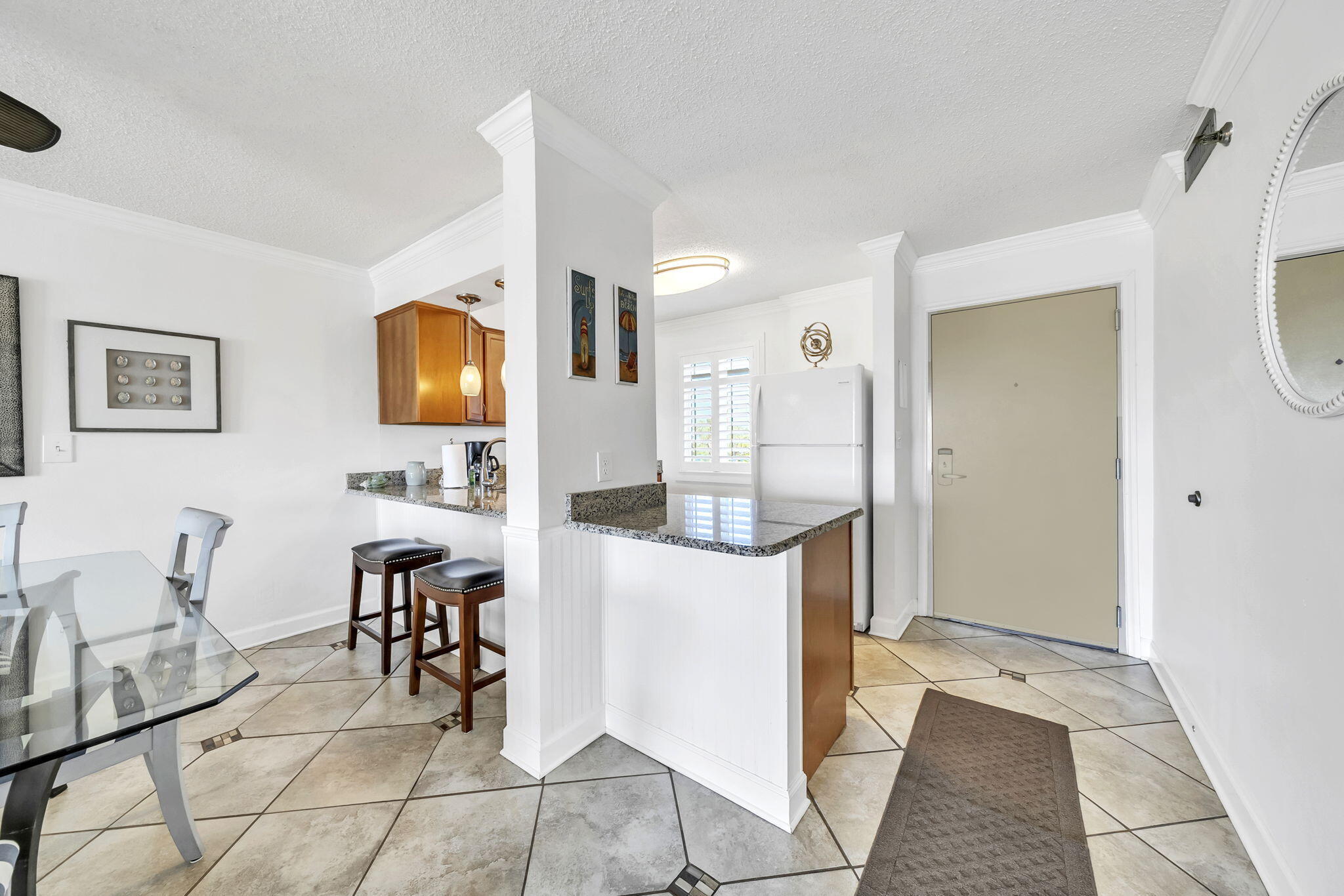 ISLANDER CONDO PH 2 - Residential