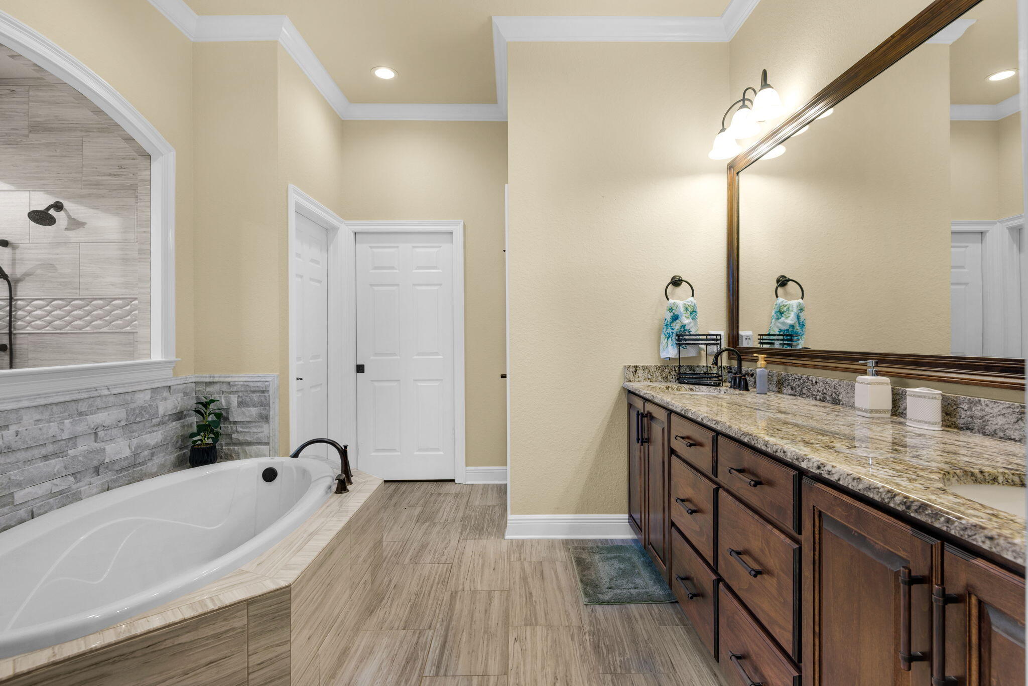 Huntington Creek Estates - Residential