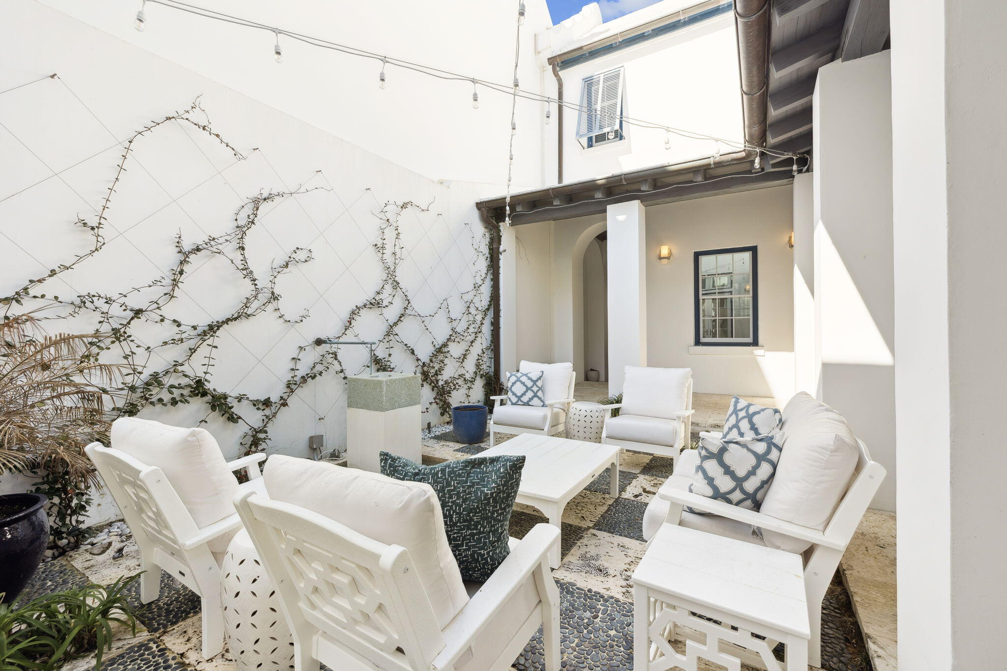 ALYS BEACH - Residential