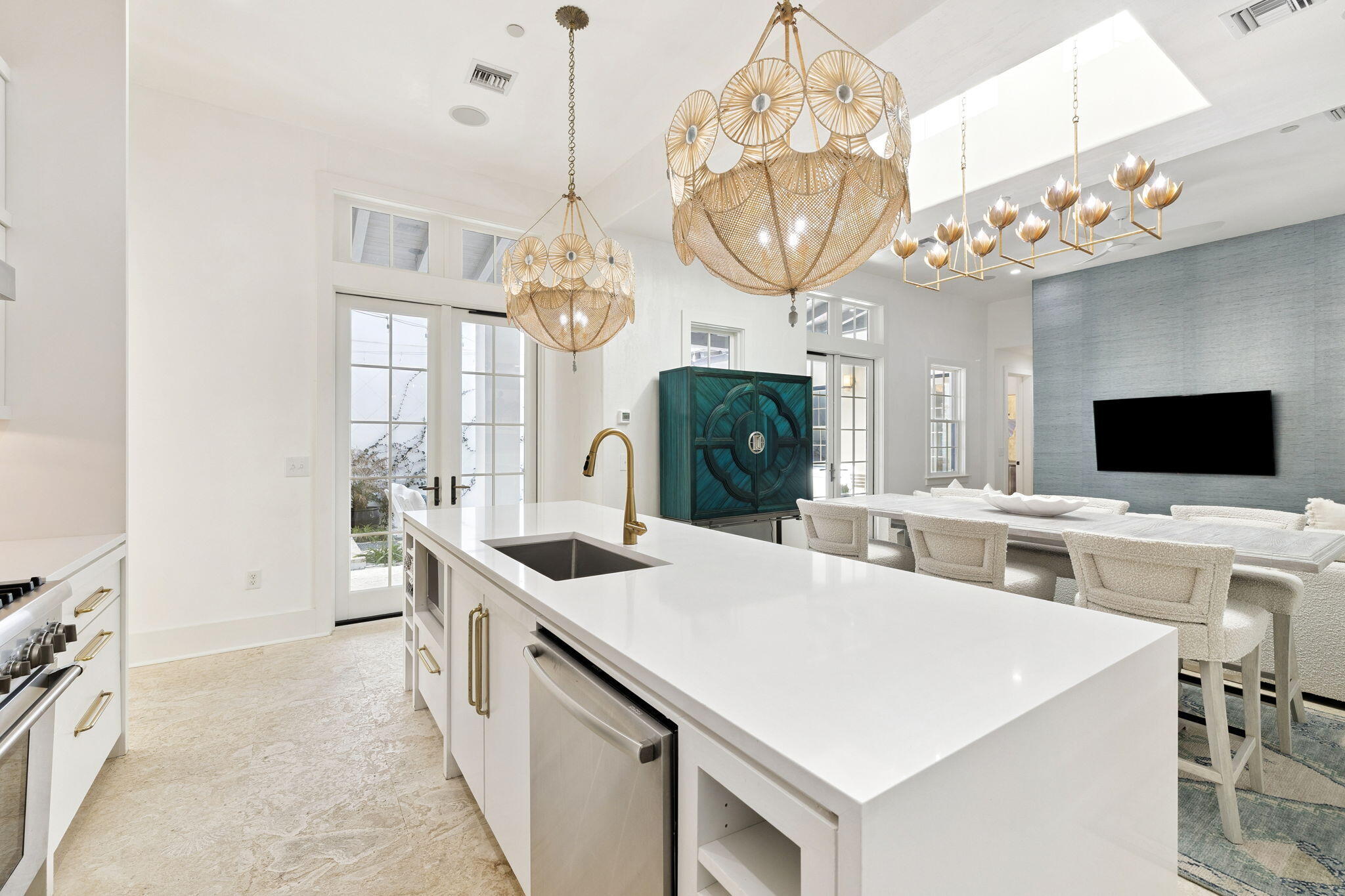 ALYS BEACH - Residential