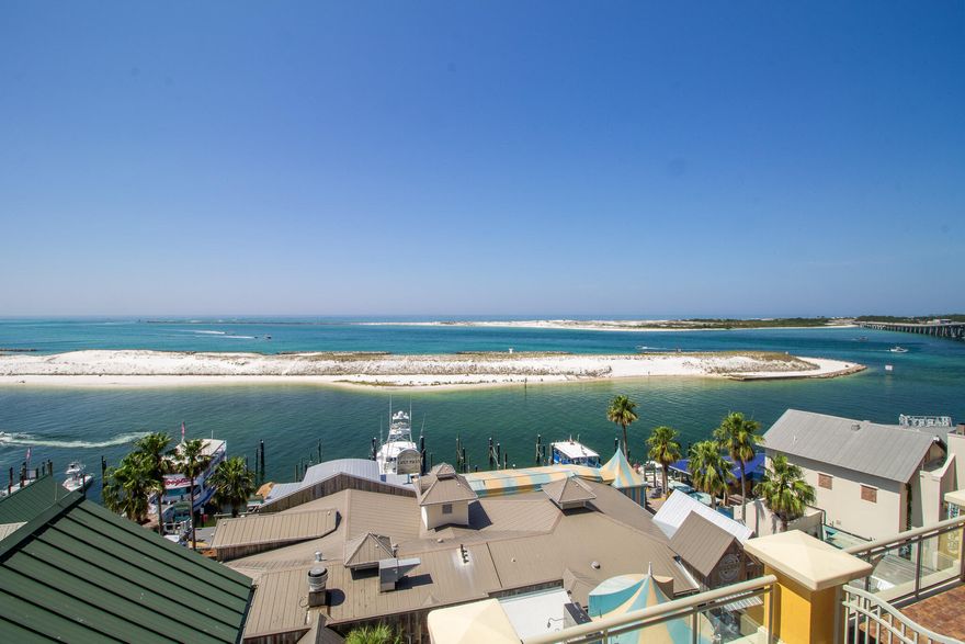 Fractional Ownership. Share C for Sale. Own a 1/8 fractional share with 6 weeks of annual usage and enjoy Destin in every season. This beautiful 3-bedroom, 3-bath corner residence features panoramic views of Destin Harbor, East Pass, the Gulf, and Crab Island, plus 500+ sq. ft. of wraparound balcony space. Resort-style amenities include a pool, two hot tubs, spa, fitness center, 24-hour front desk, bell service, onsite dining with room service, and beach service with chairs and umbrellas. Located just an elevator ride from HarborWalk Village's shopping, dining, and entertainment. Seller has an active real estate license.