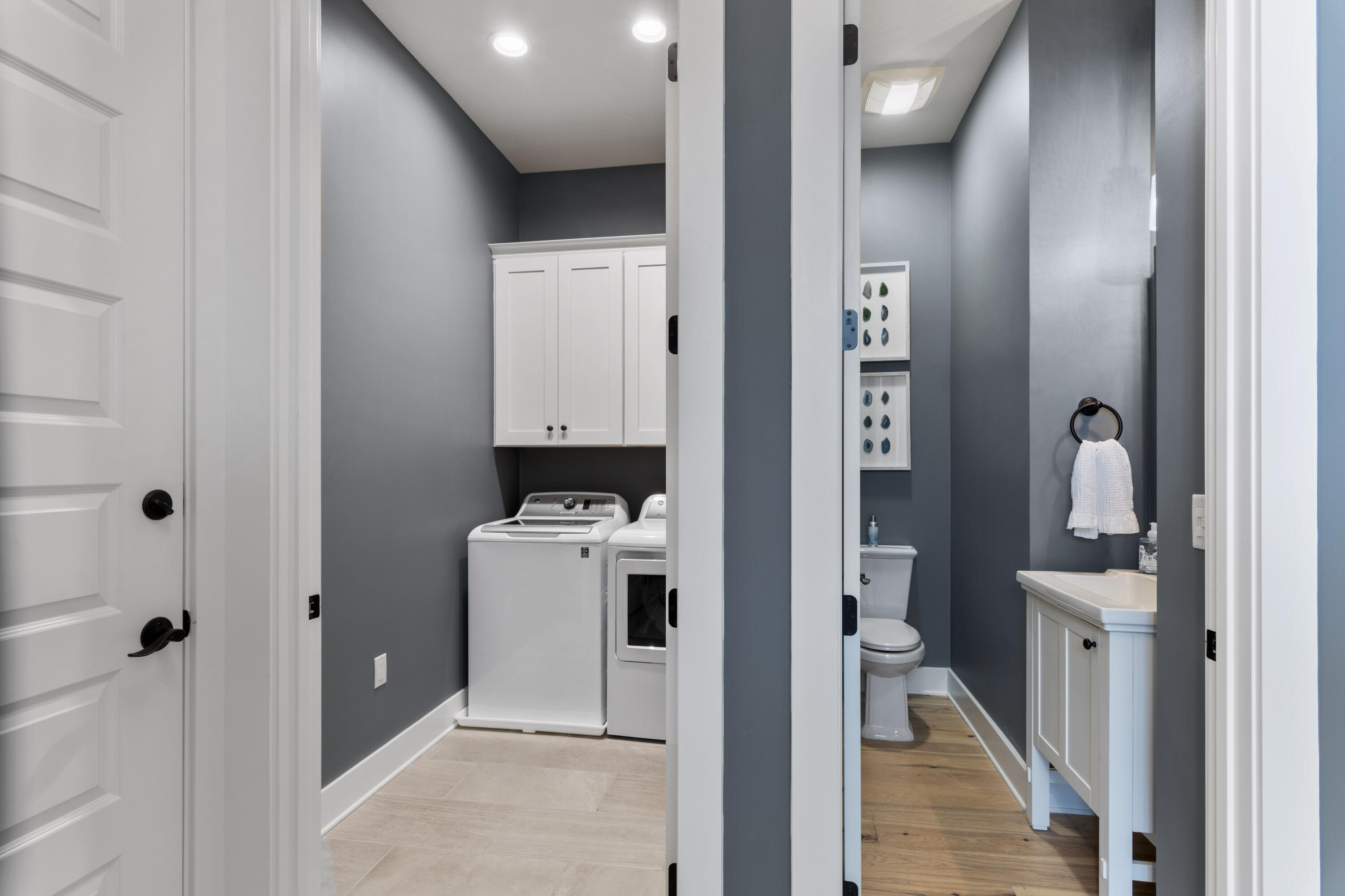 RidgeWalk - Residential