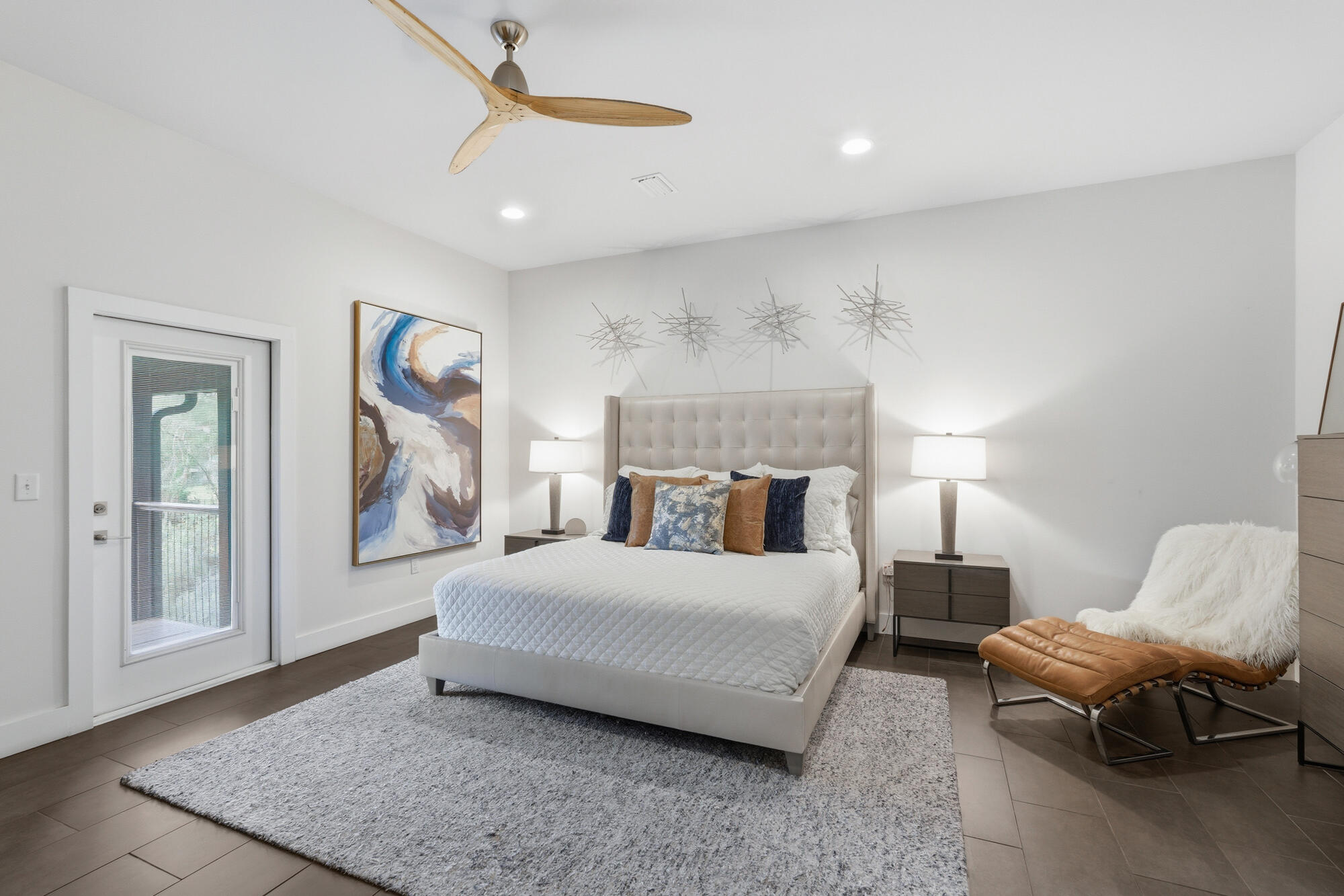 LE CHATEAU - Residential