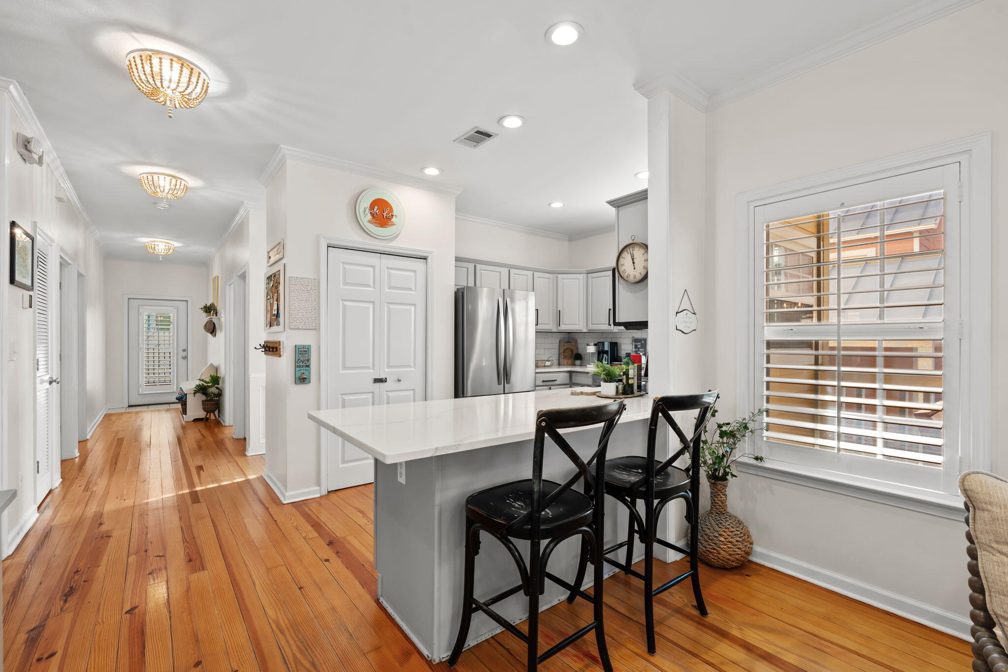 SUNRISE BEACH - Residential