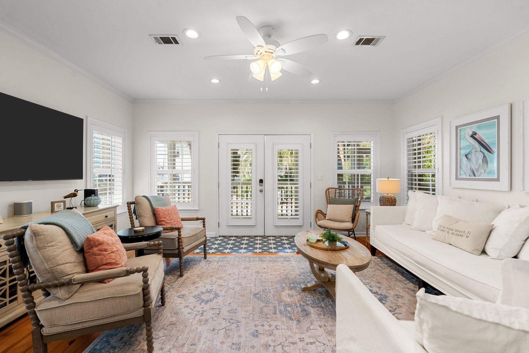 SUNRISE BEACH - Residential