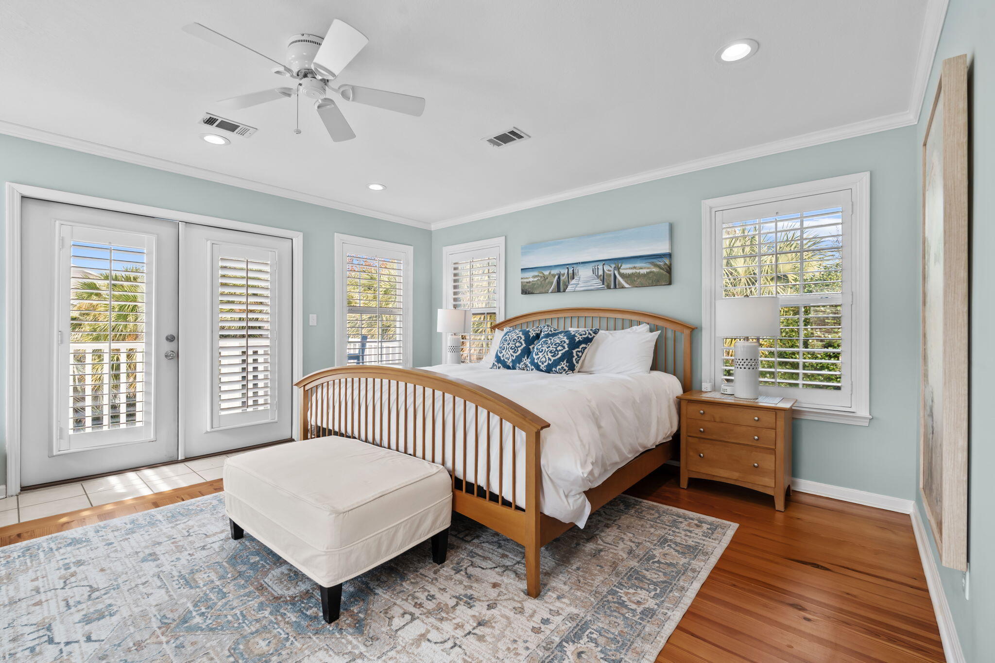 SUNRISE BEACH - Residential