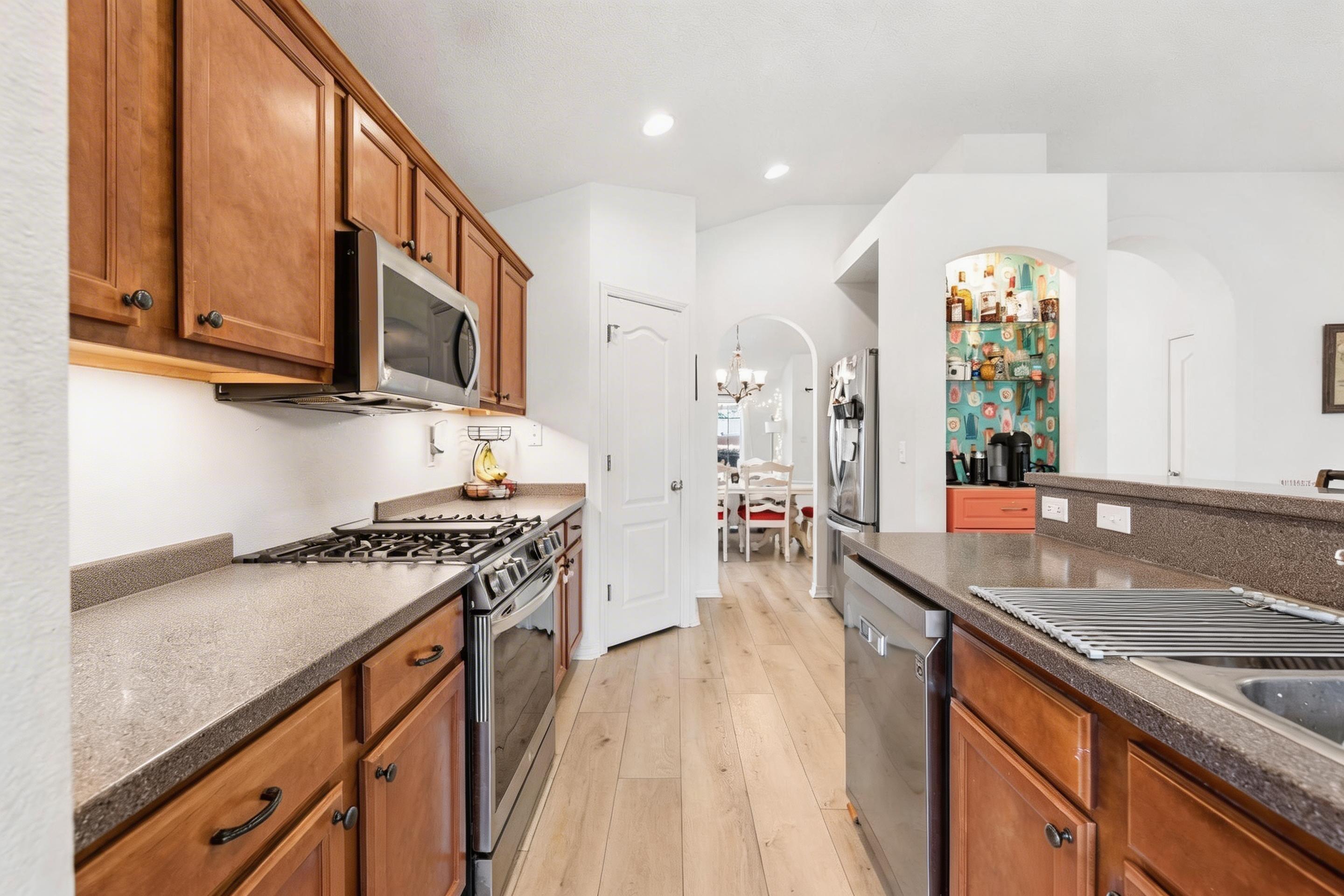 AIRWAY OAKS - Residential