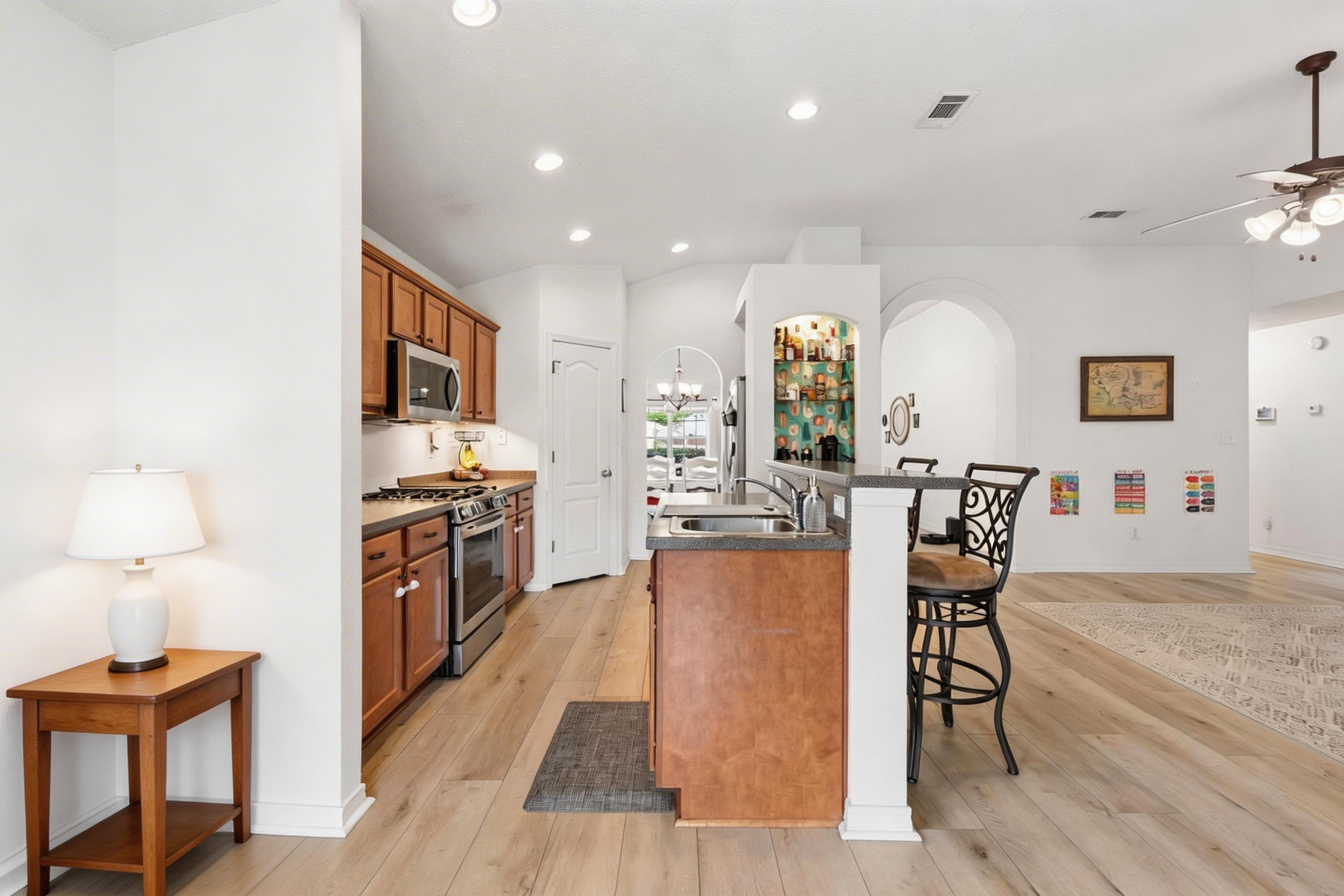 AIRWAY OAKS - Residential