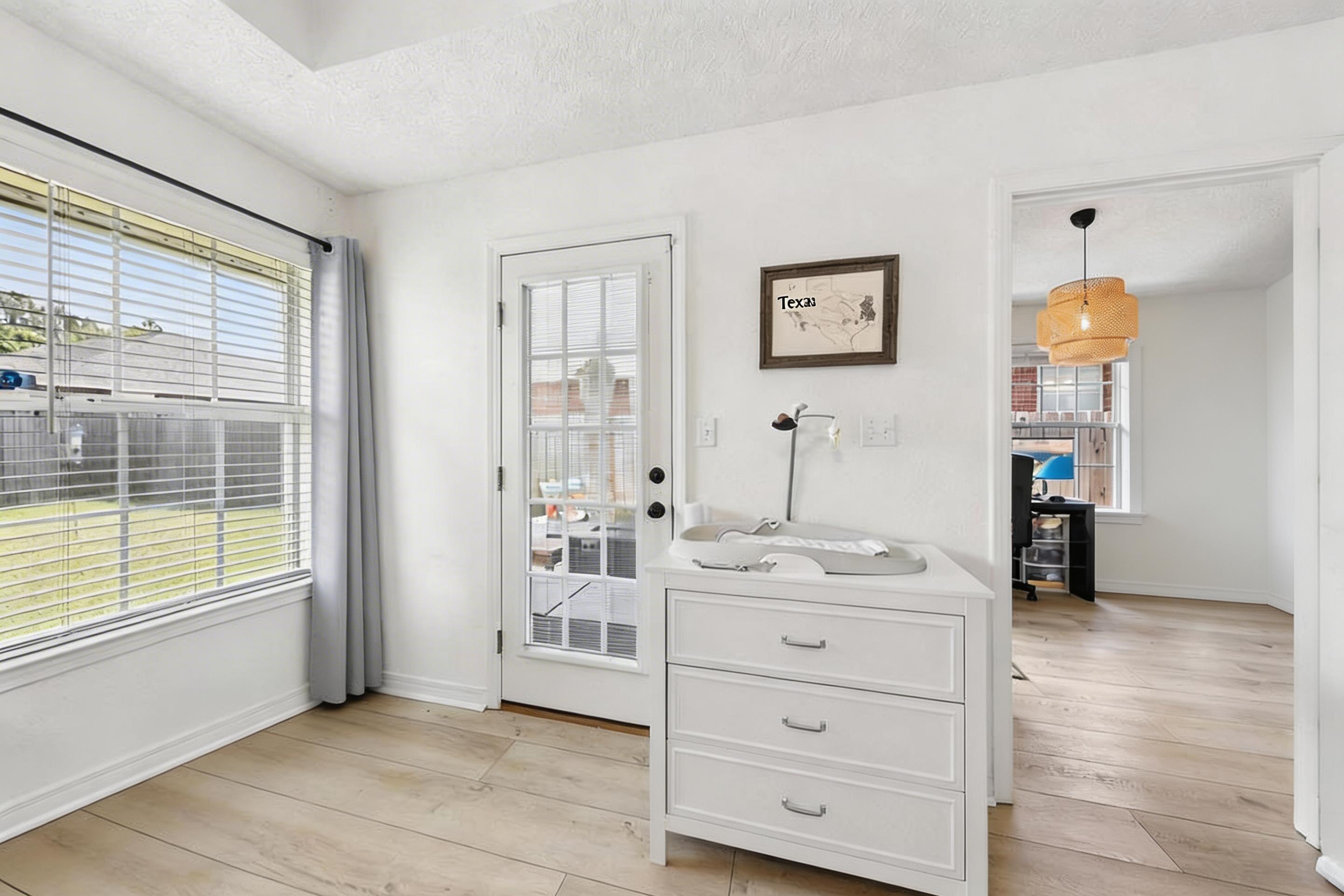 AIRWAY OAKS - Residential