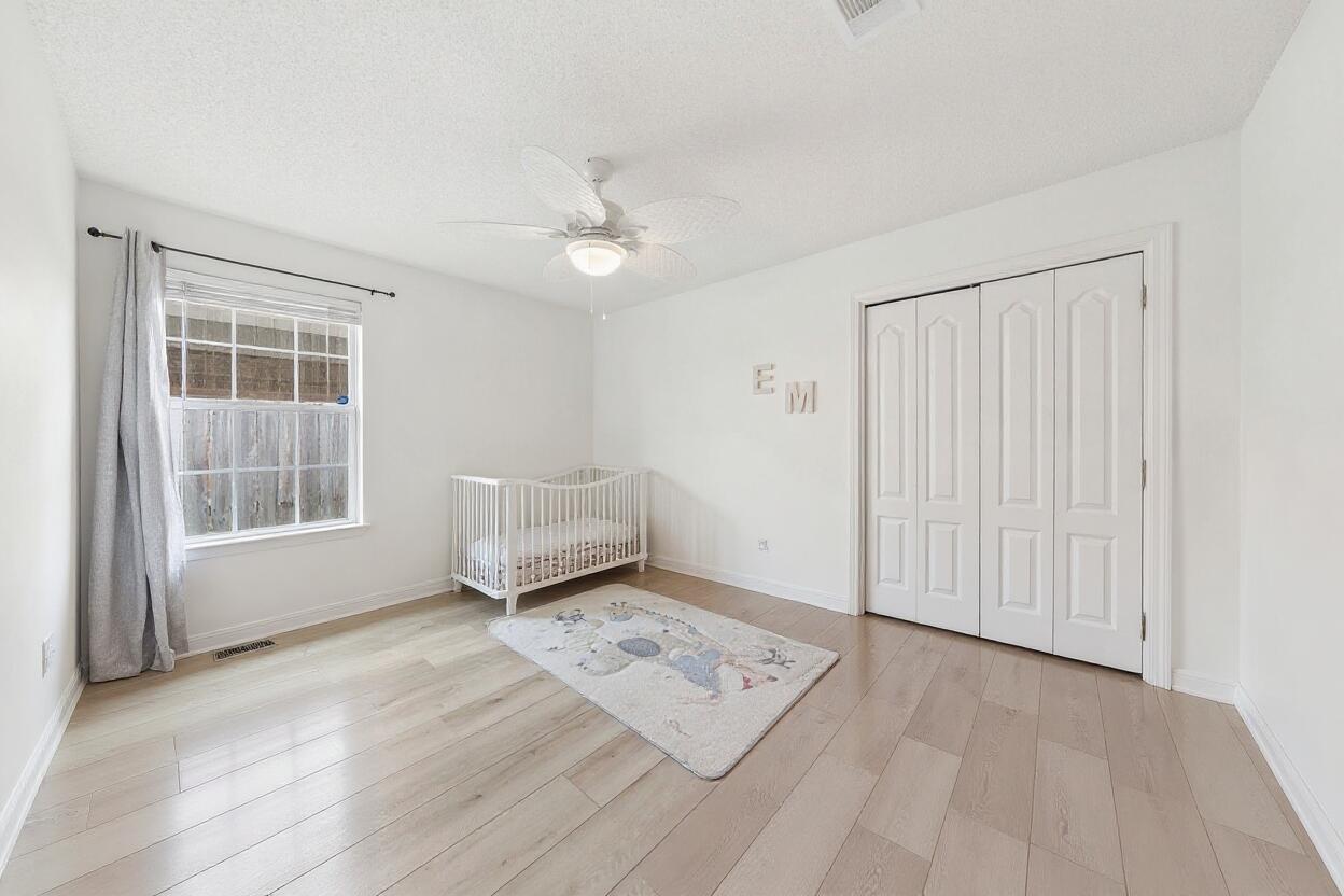 AIRWAY OAKS - Residential