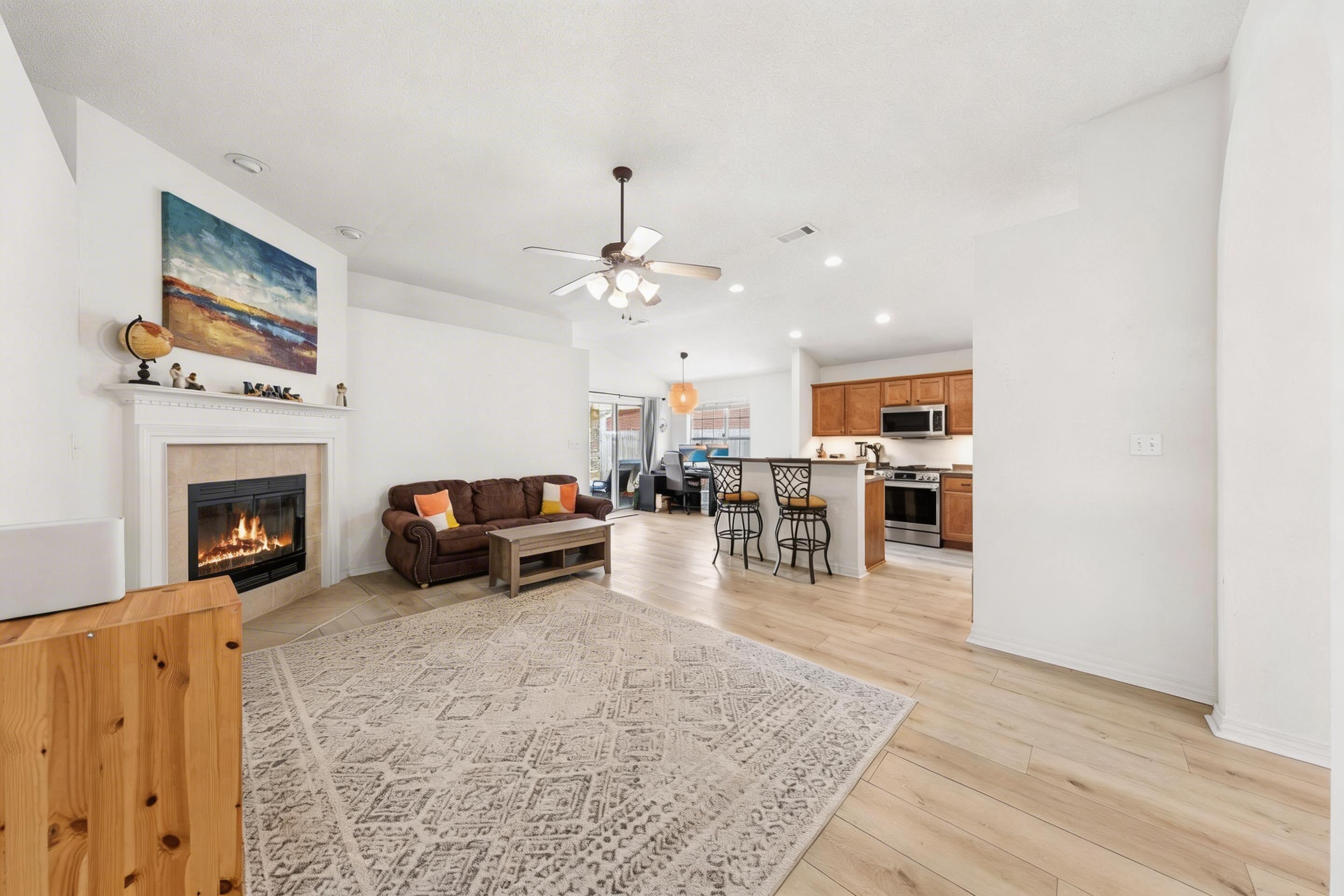 AIRWAY OAKS - Residential