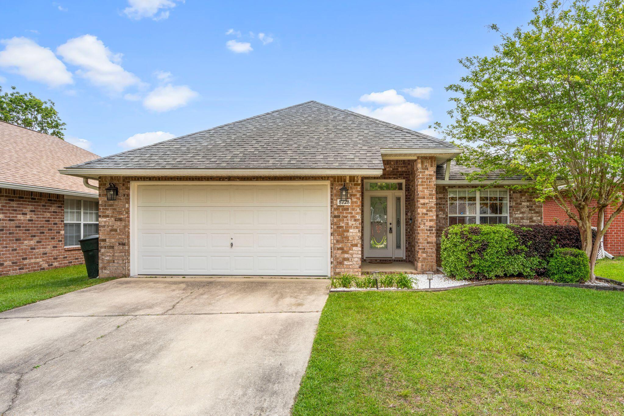 AIRWAY OAKS - Residential