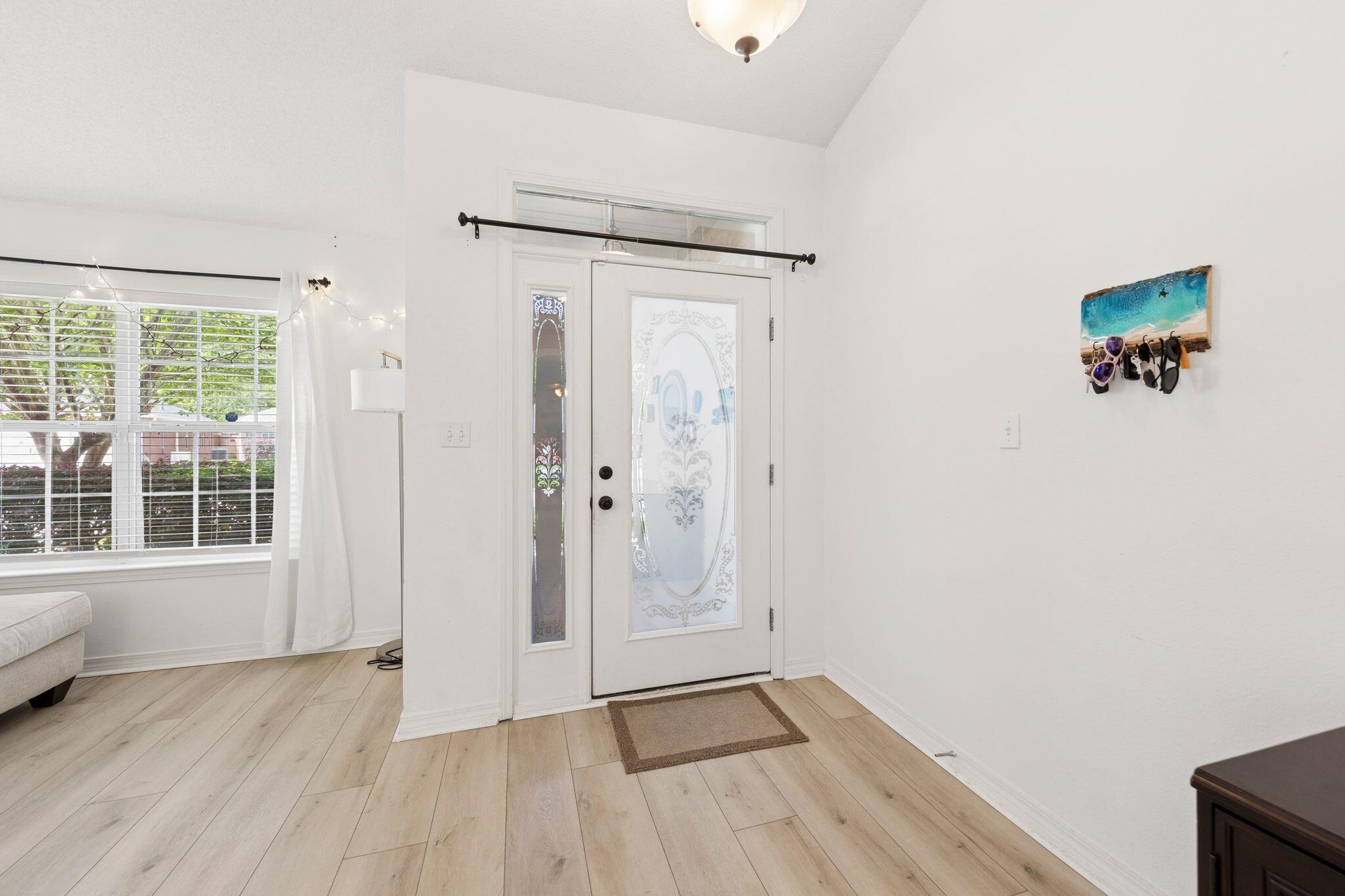 AIRWAY OAKS - Residential