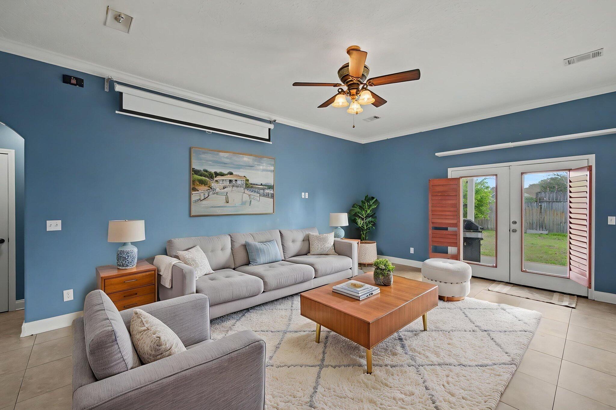 2202 Palo Alto Street