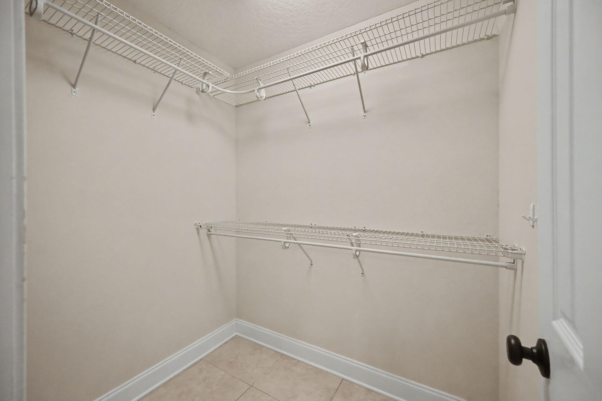 CRESCENT SHORES - Residential