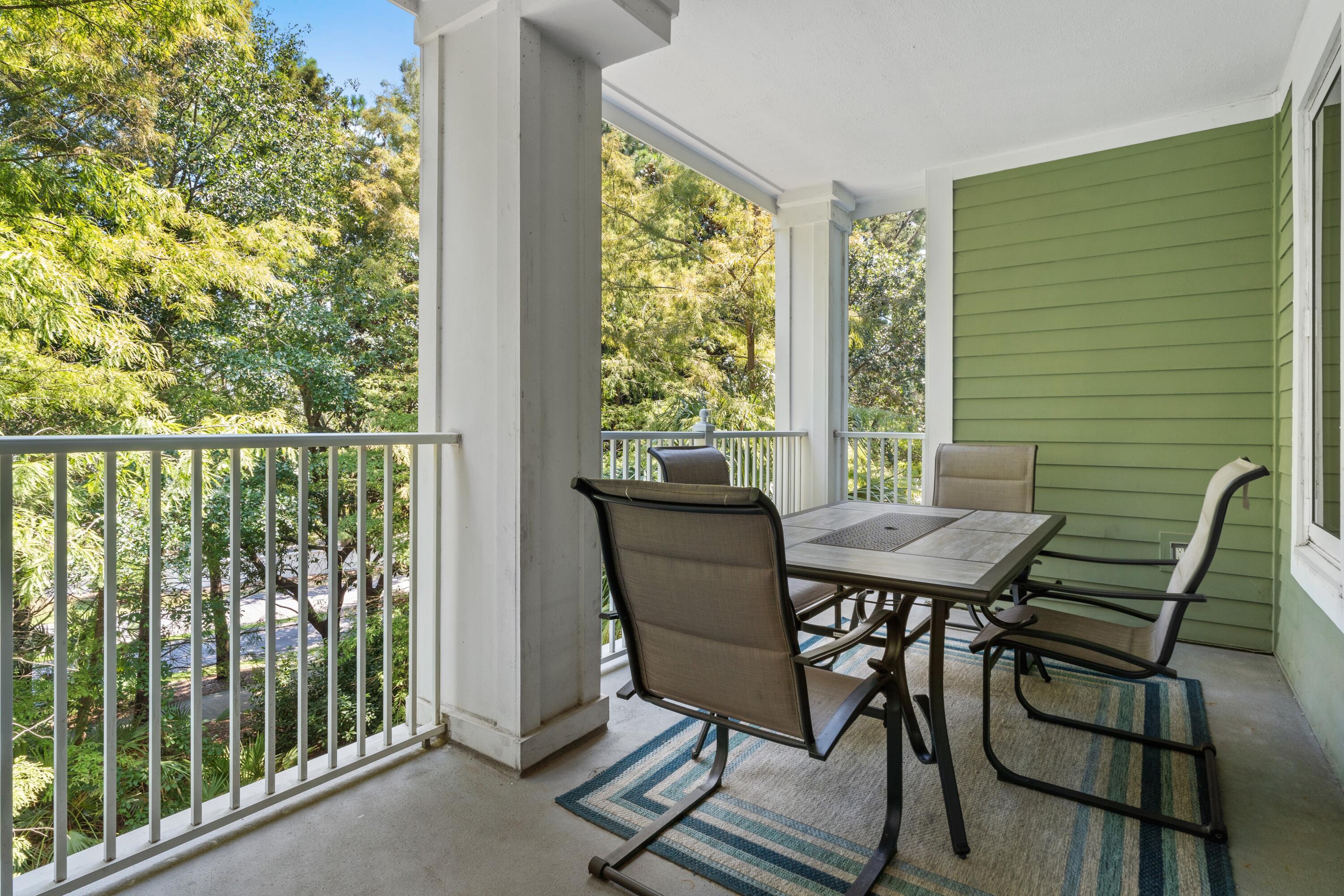 PILOT HOUSE - Residential