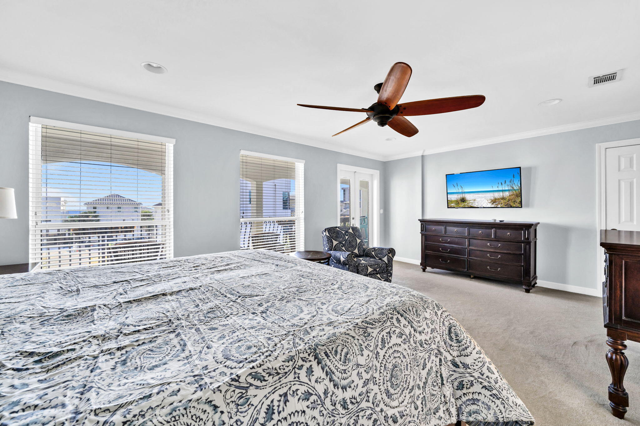 EMERALD DUNES - Residential