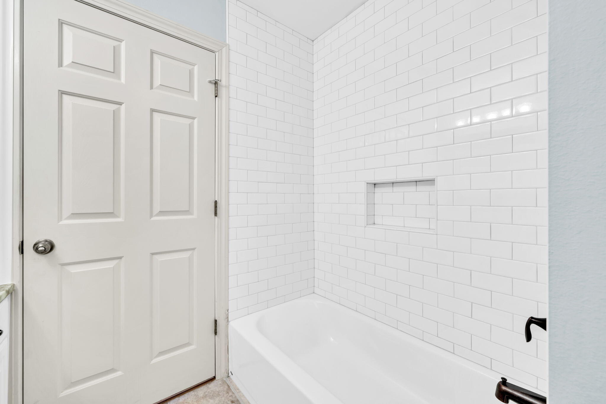 EMERALD DUNES - Residential