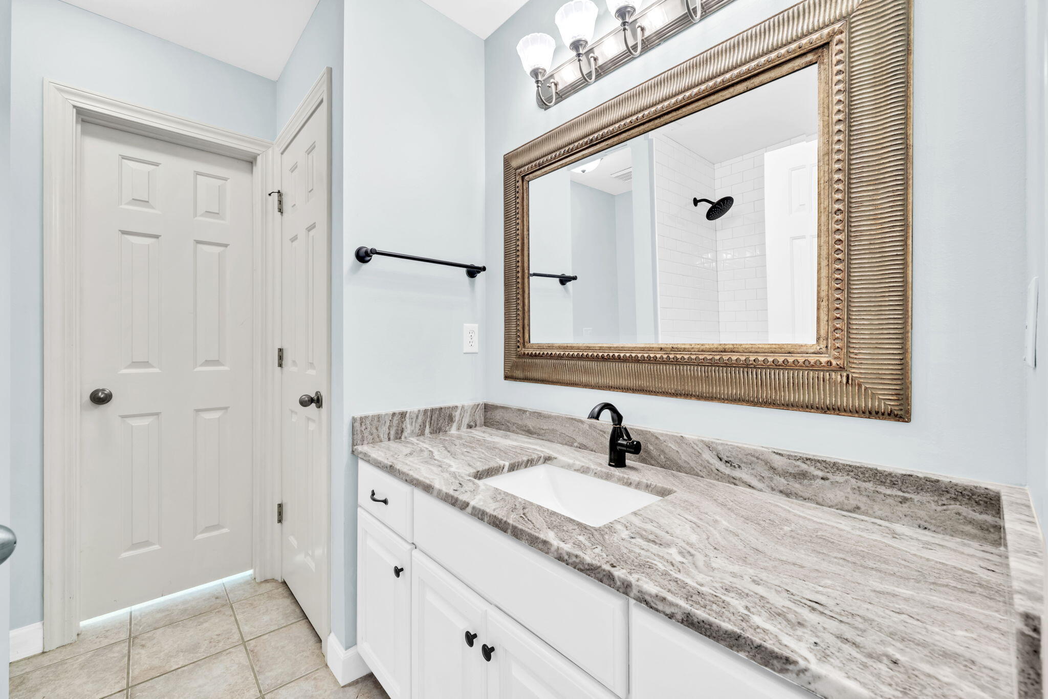 EMERALD DUNES - Residential