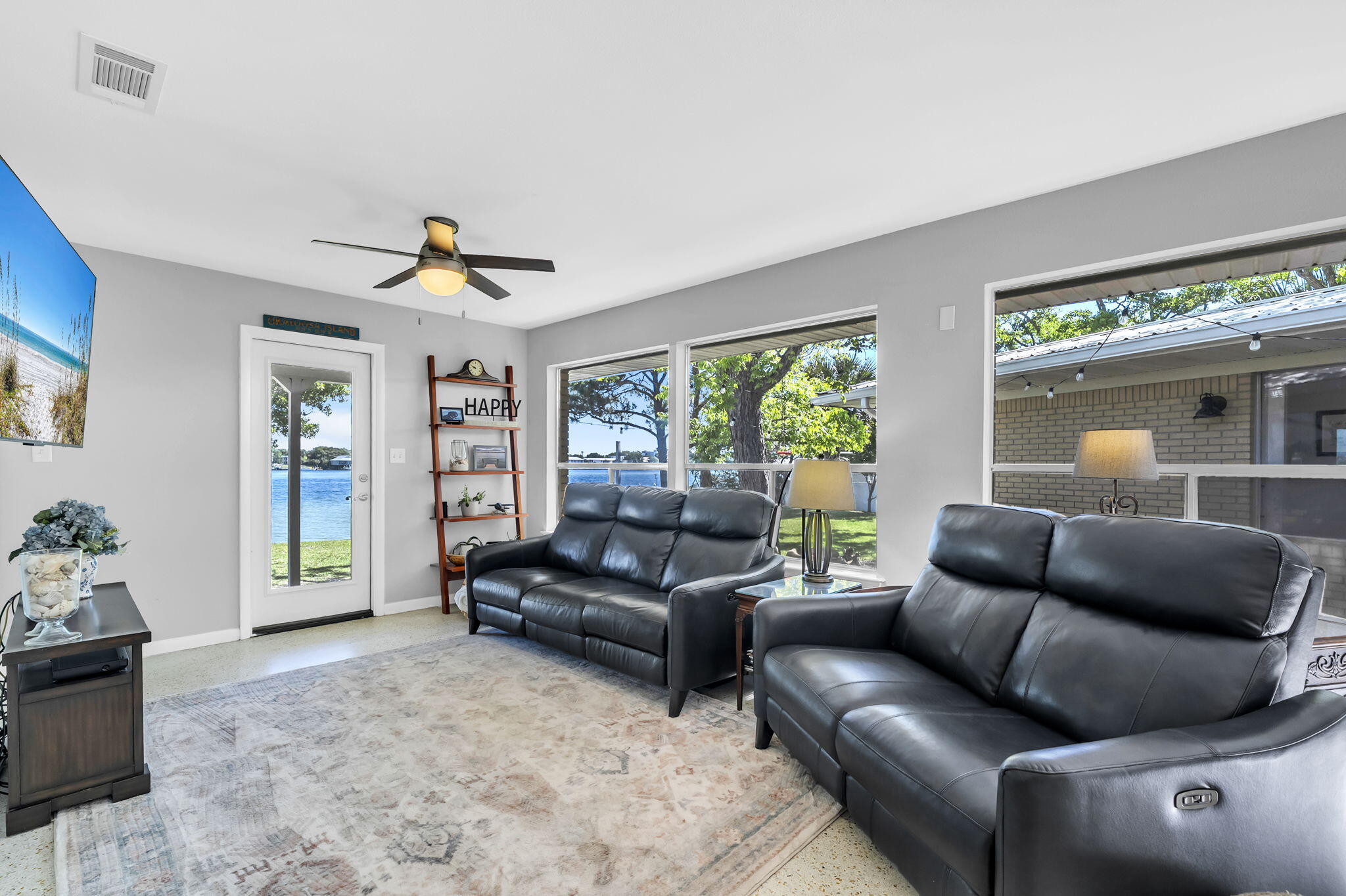SANTA ROSA ISLAND - Residential