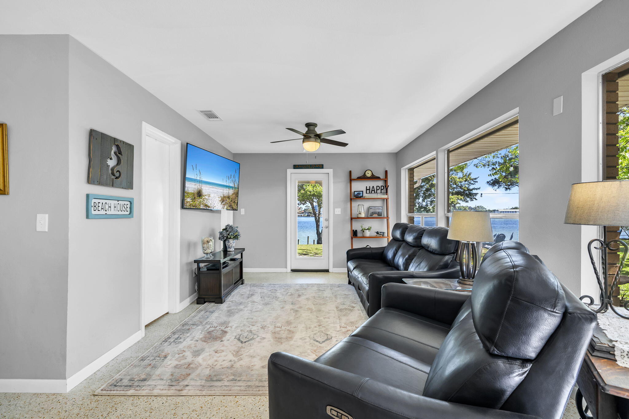 SANTA ROSA ISLAND - Residential