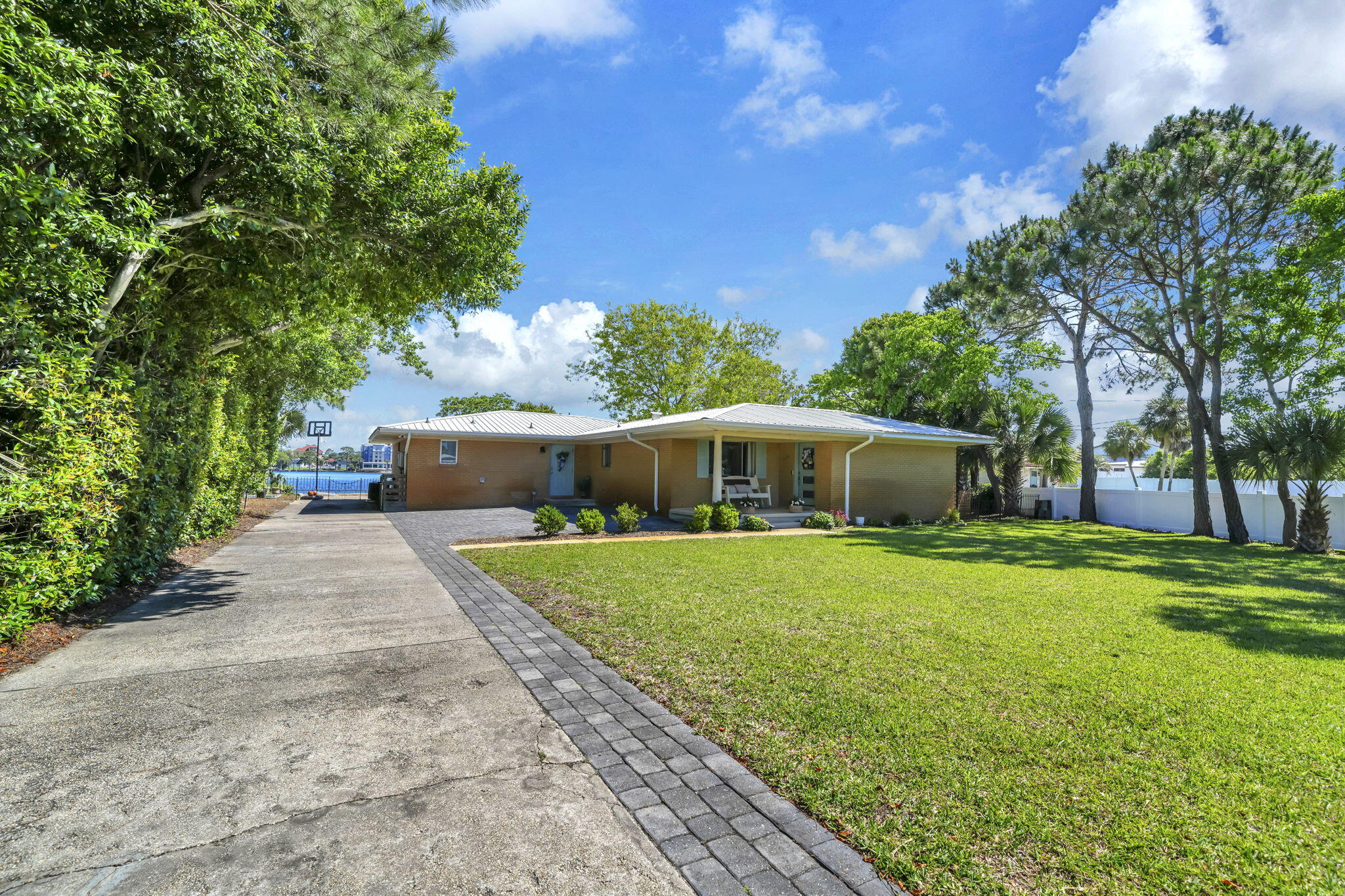 SANTA ROSA ISLAND - Residential