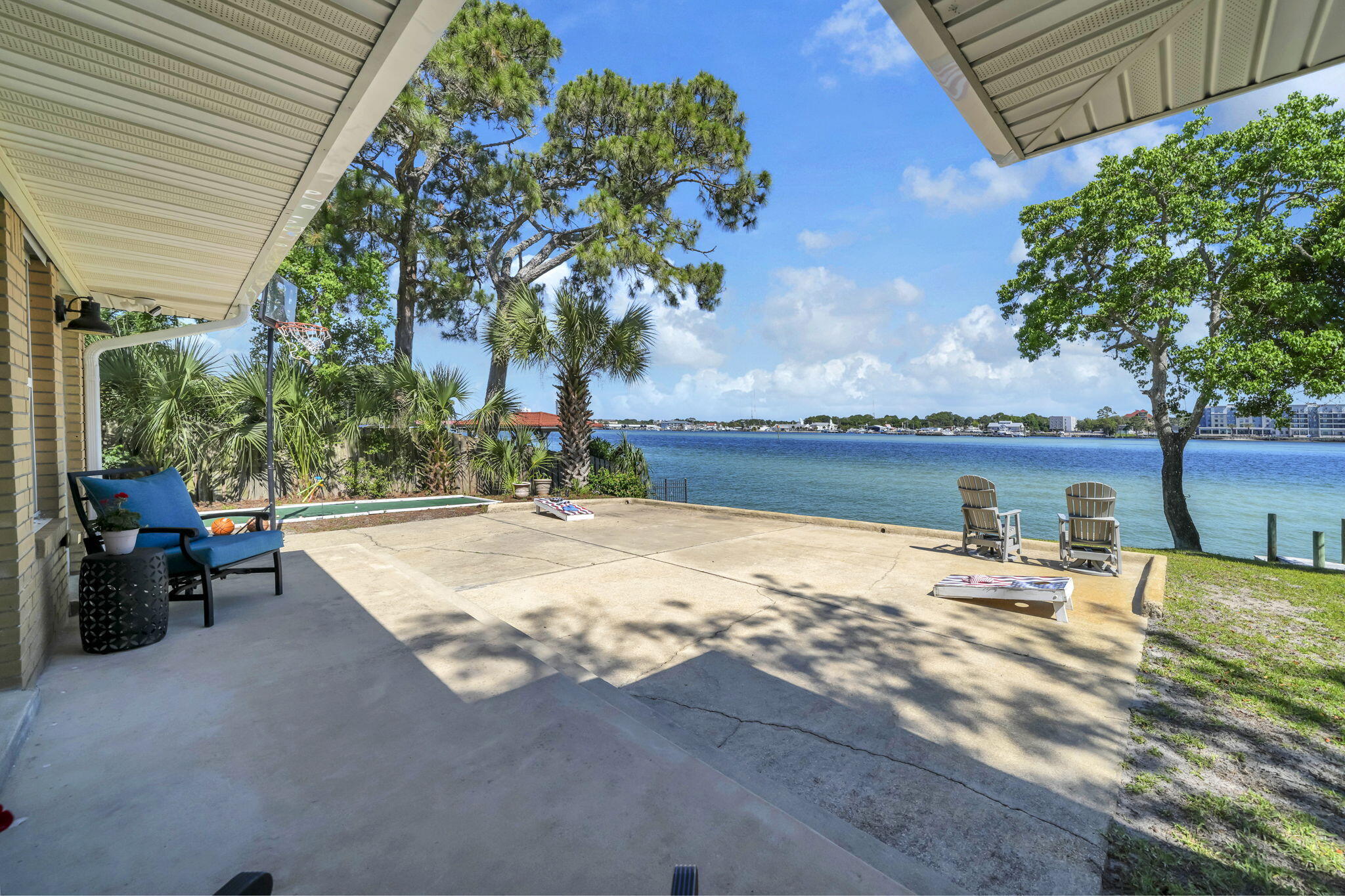SANTA ROSA ISLAND - Residential