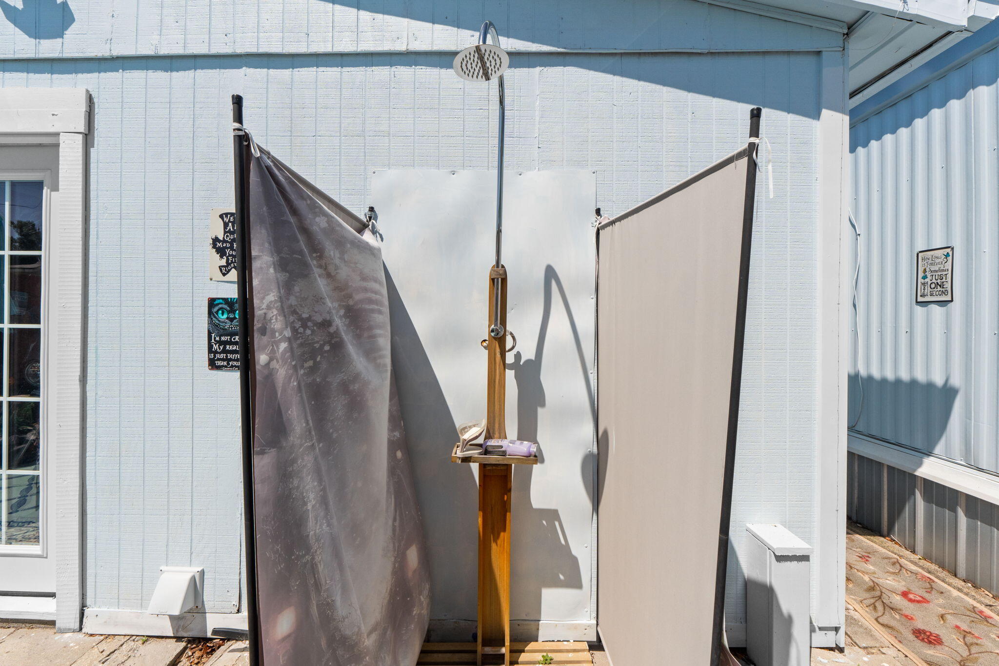 LAGUNA BEACH - Residential