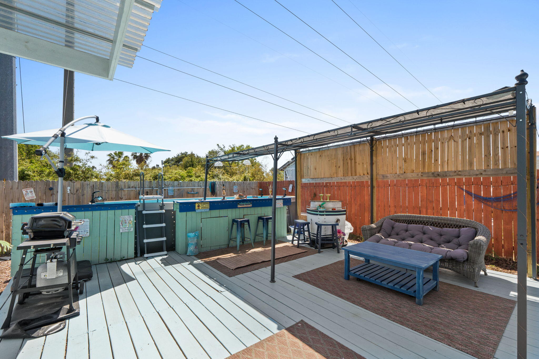 LAGUNA BEACH - Residential