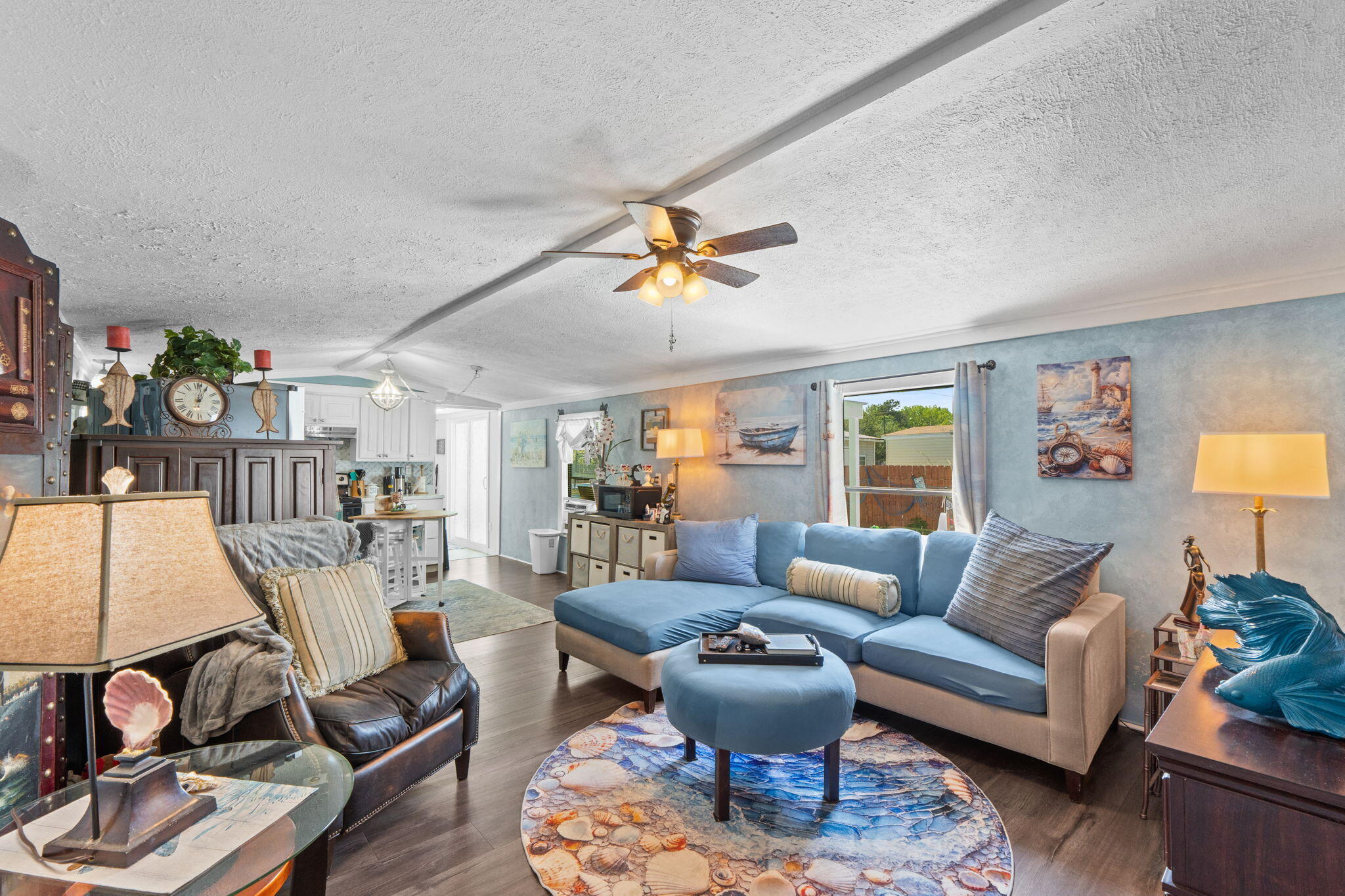 LAGUNA BEACH - Residential