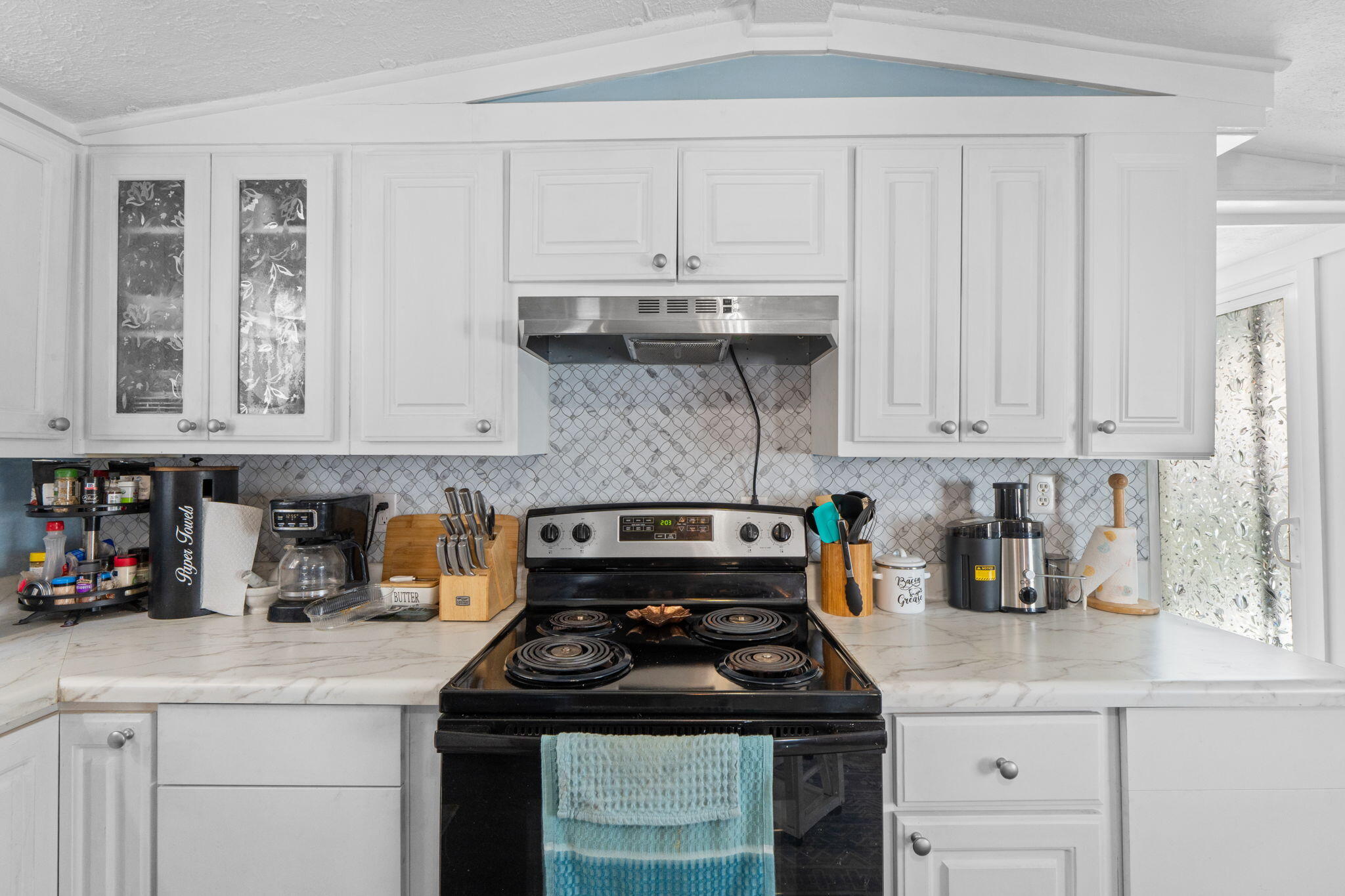 LAGUNA BEACH - Residential