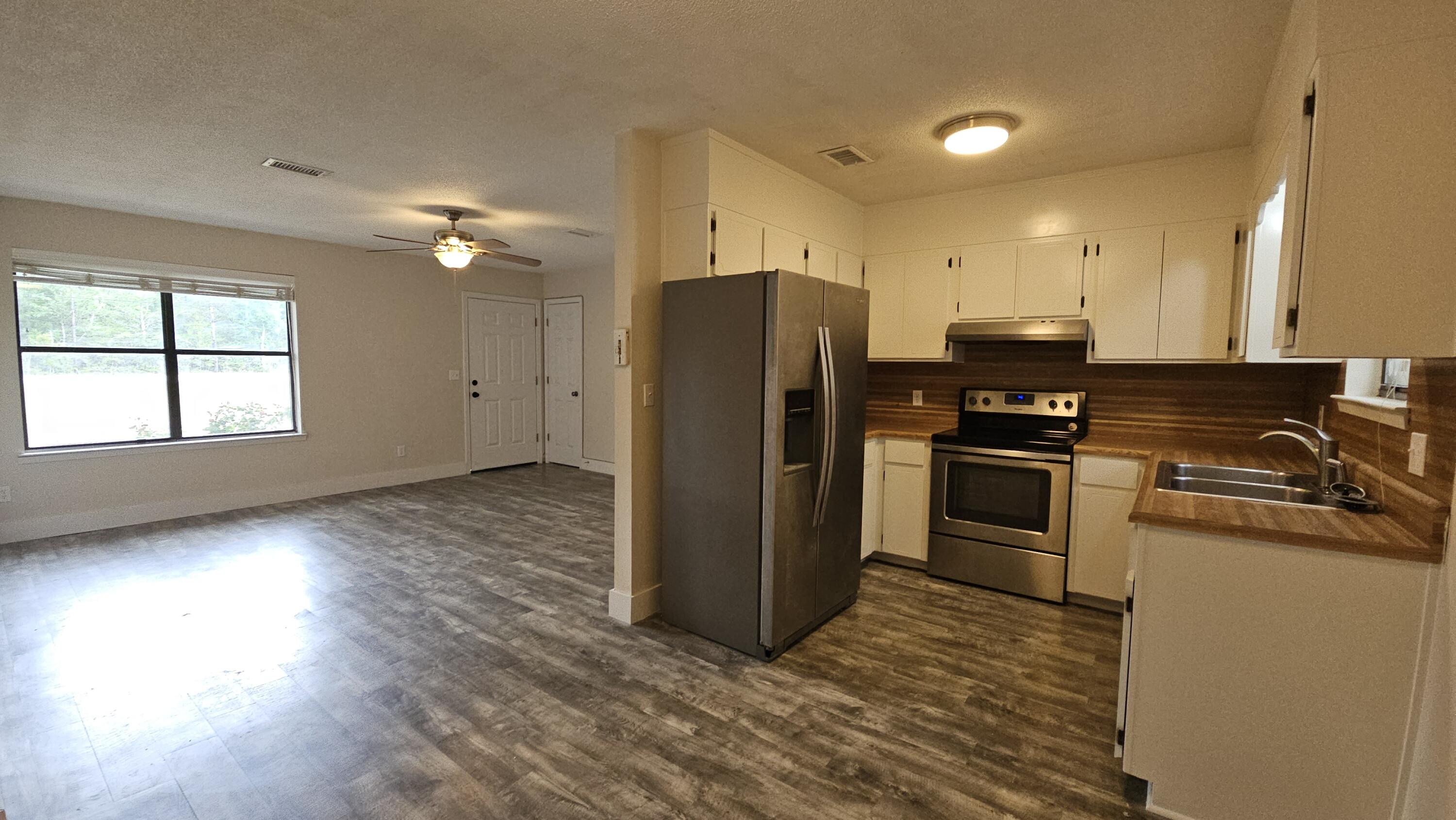 BLACK CREEK ESTATES - Residential Lease