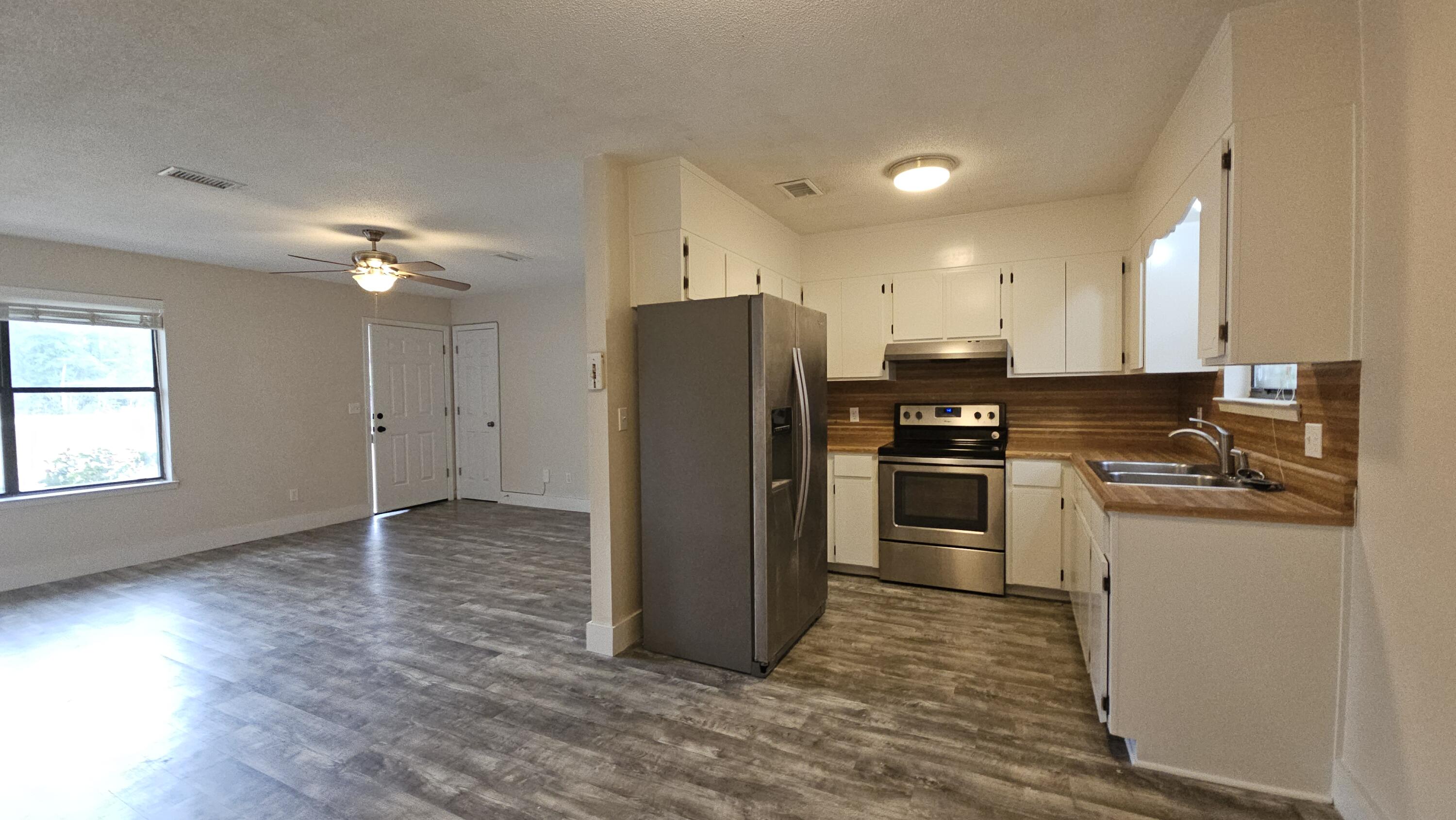 BLACK CREEK ESTATES - Residential Lease